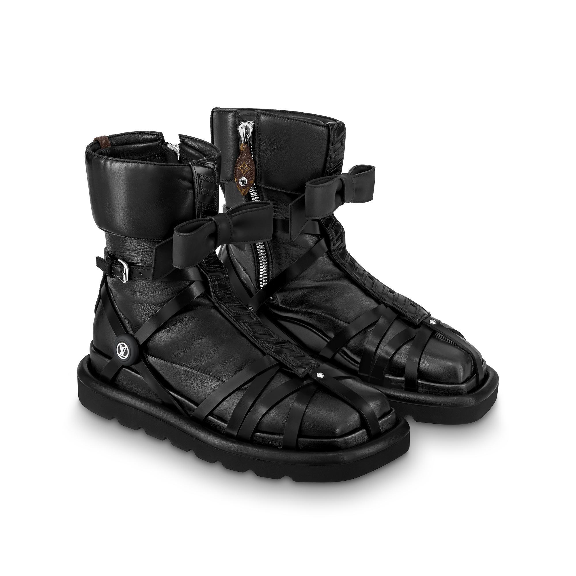 Square Pillow Flat Ankle Boot - 4