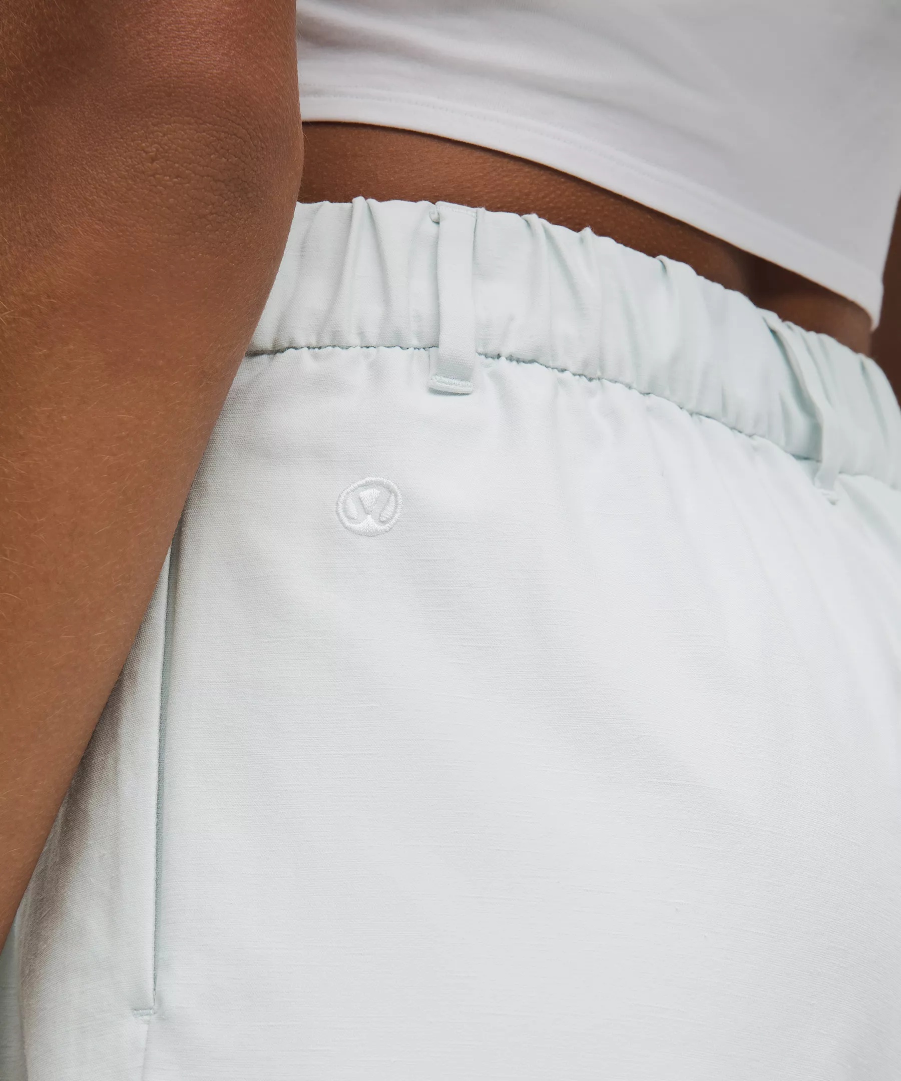 LuluLinen High-Rise Short 6" - 5