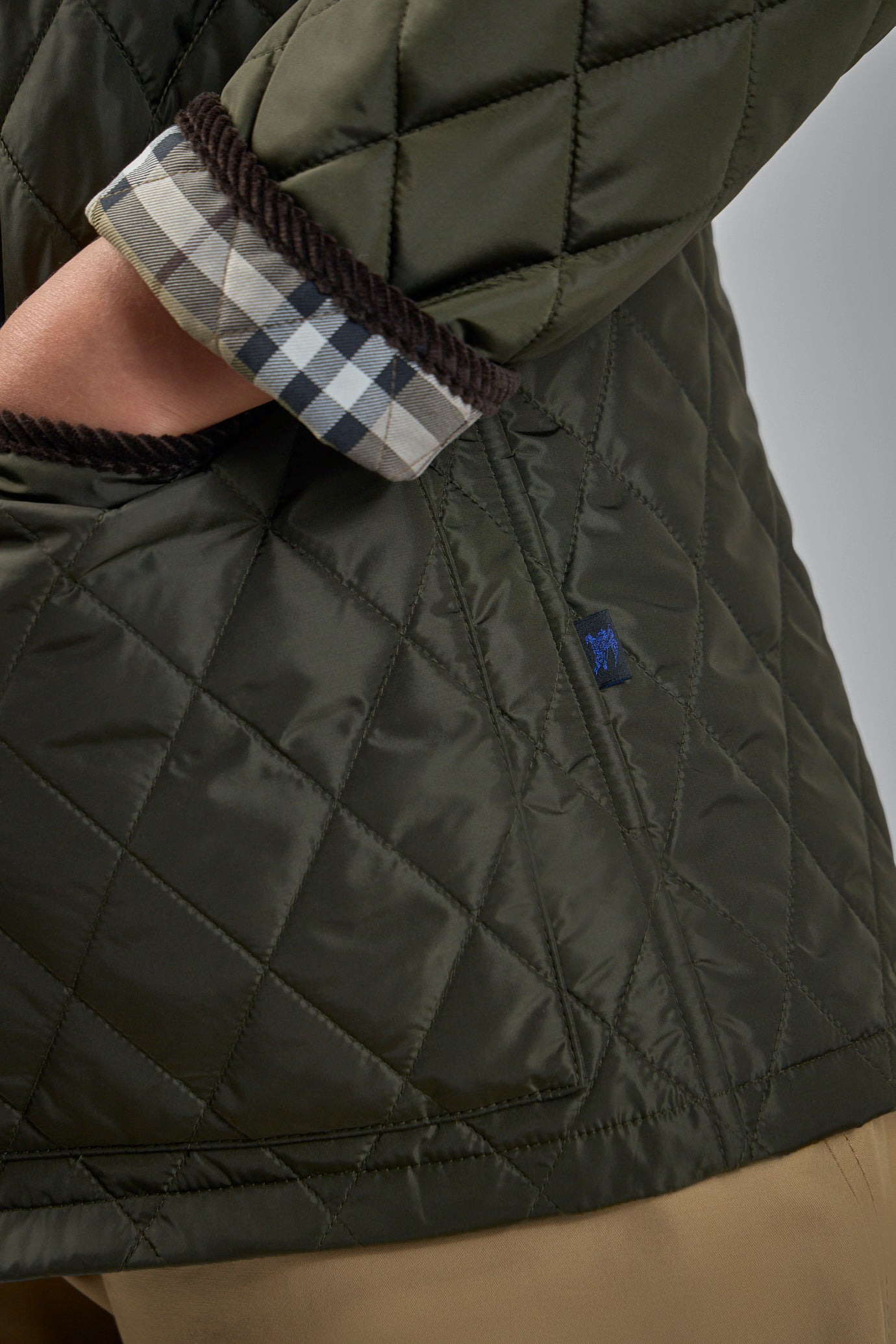 Cropped Quilted Nylon Jacket - 5