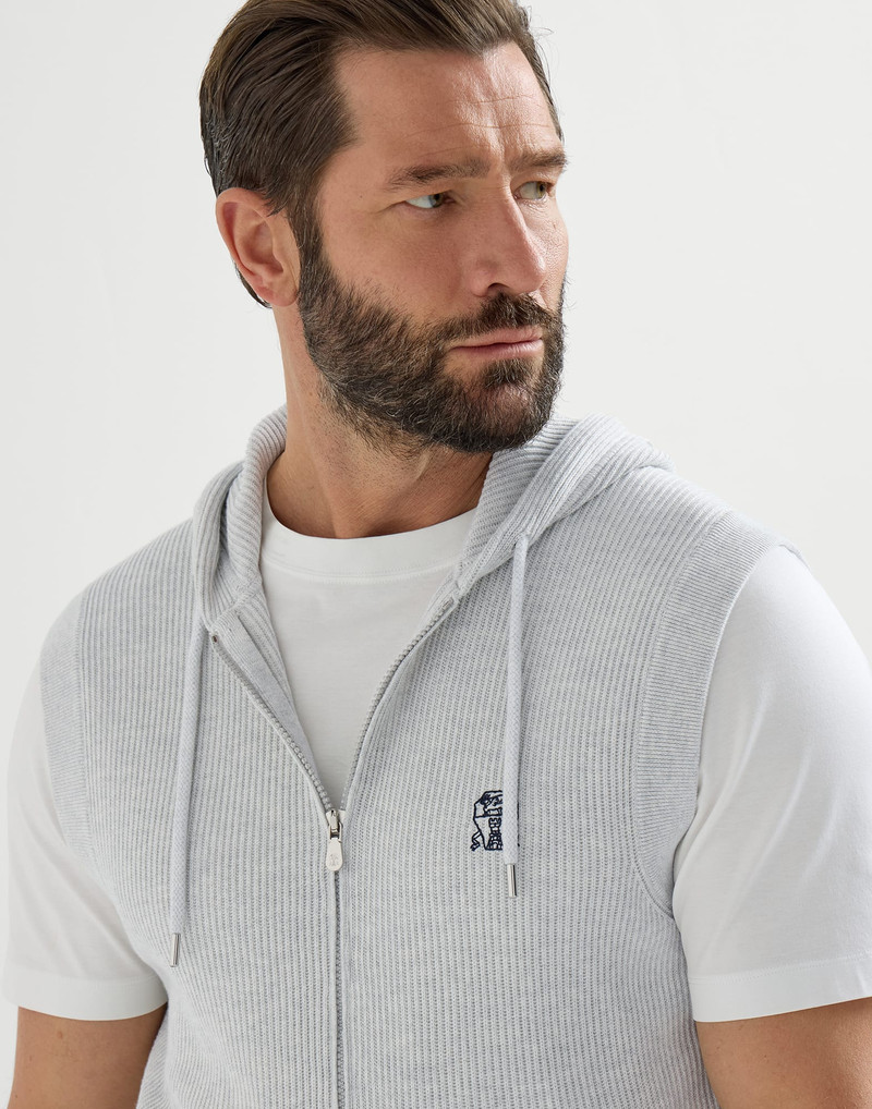 Cotton English rib knit hooded vest with logo and zipper 4