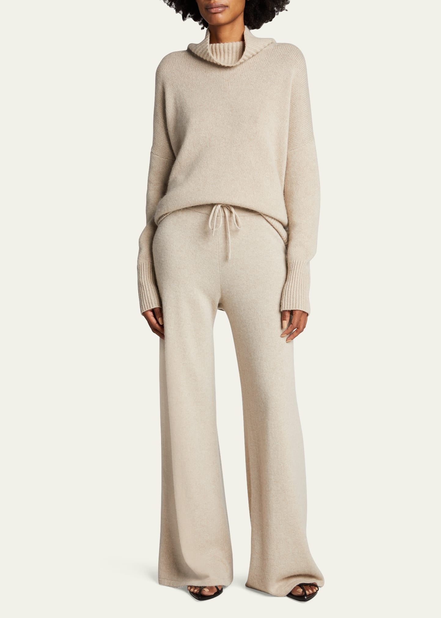 Heidi Cashmere Turtleneck Sweater - 2