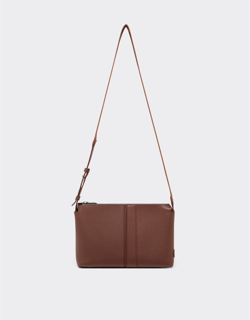 Shoulder bag in tumbled leather 1