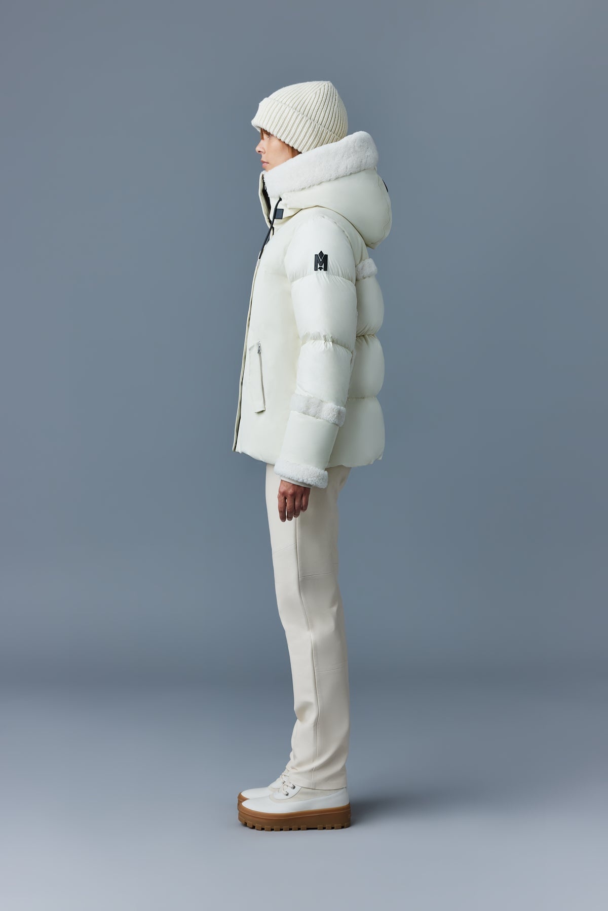 CYRAH Arctic Twill down jacket with shearling trim - 3