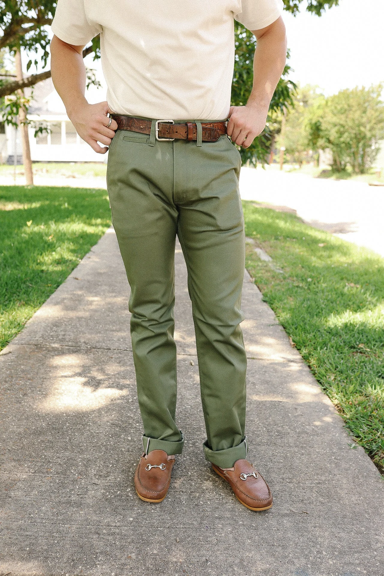 9OZ MERCERIZED SELVEDGE COTTON RELAXED TAPERED CUT CHINOS - OLIVE IH-727-OLV - 1