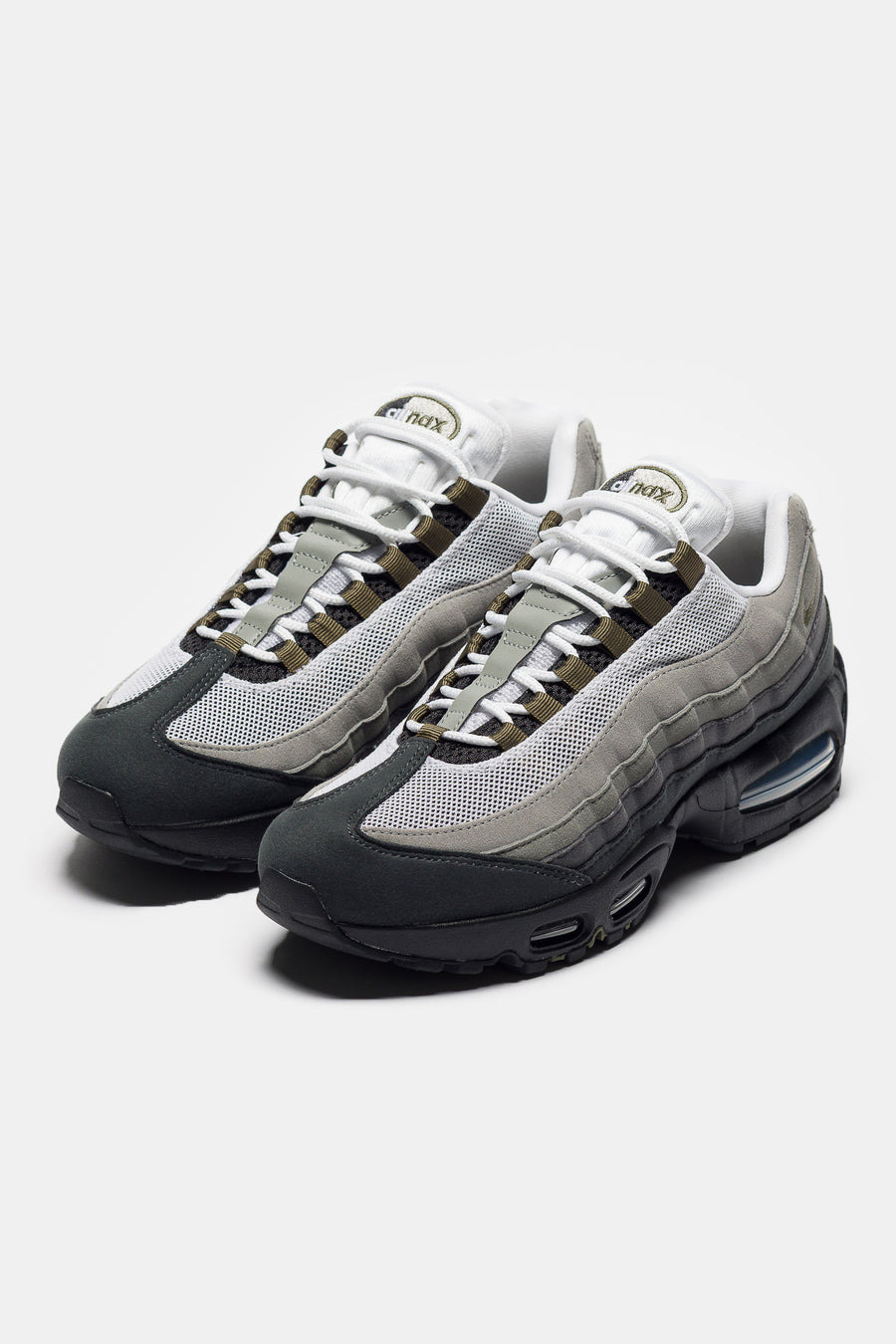 Air Max 95 OG Sneaker in Black/Medium Olive/White/Reflect Silver - 3