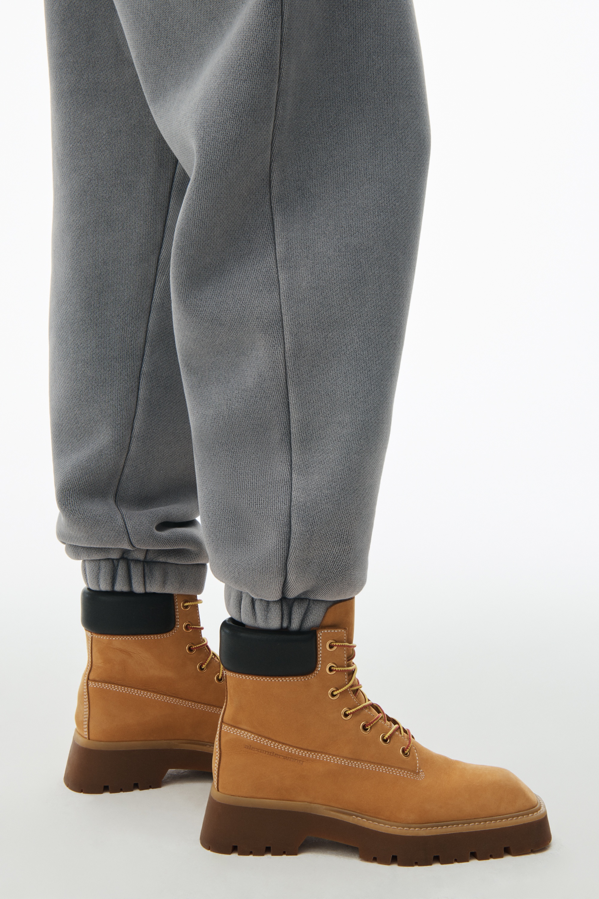 ショートブーツ・ブーティ Alexander Wang Camel Suede Throttle Ankle Boots Alexander Wang Throttle Lace up Ankle Boot | REVERSIBLE