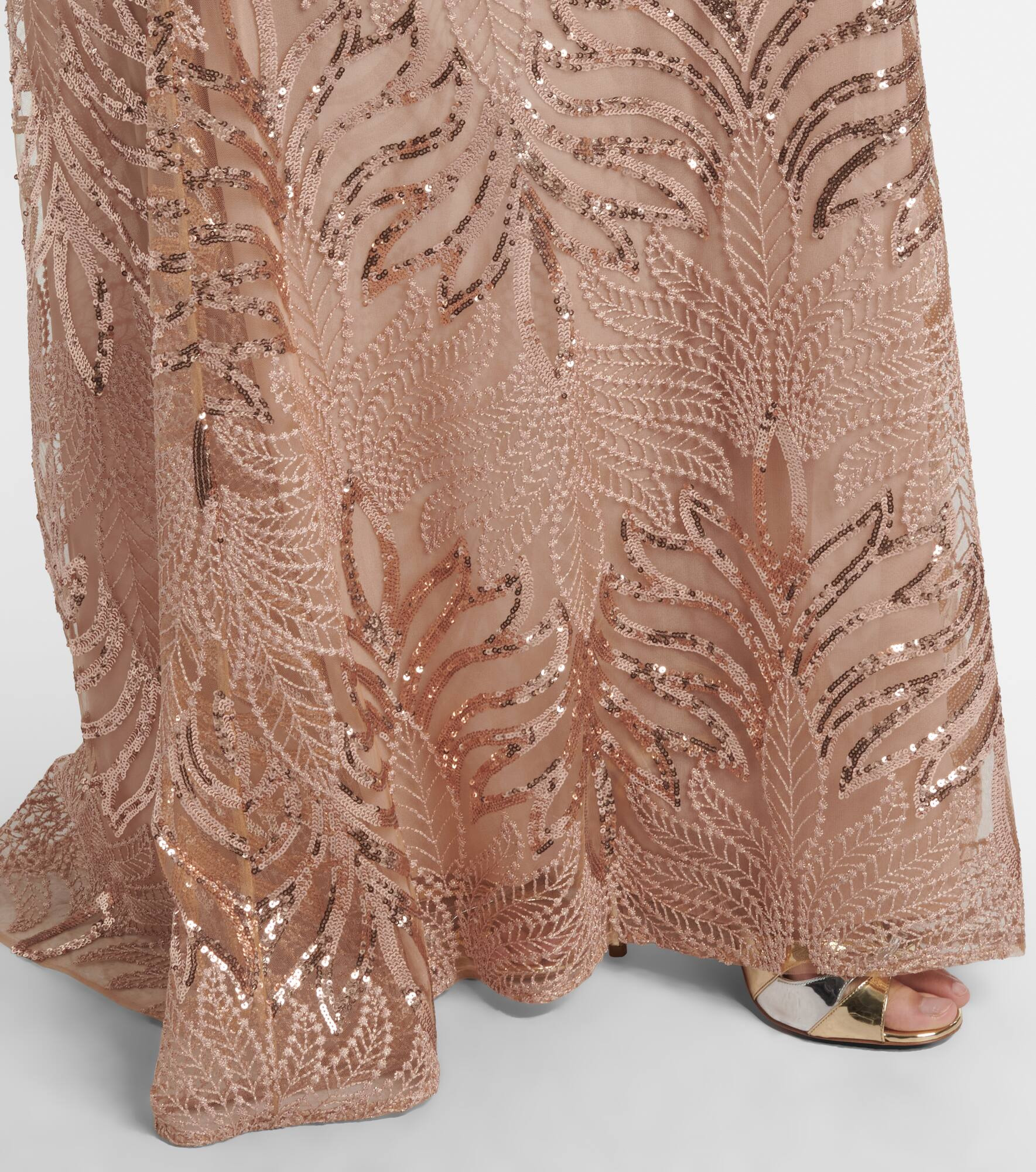 Embroidered sequined tulle gown - 5