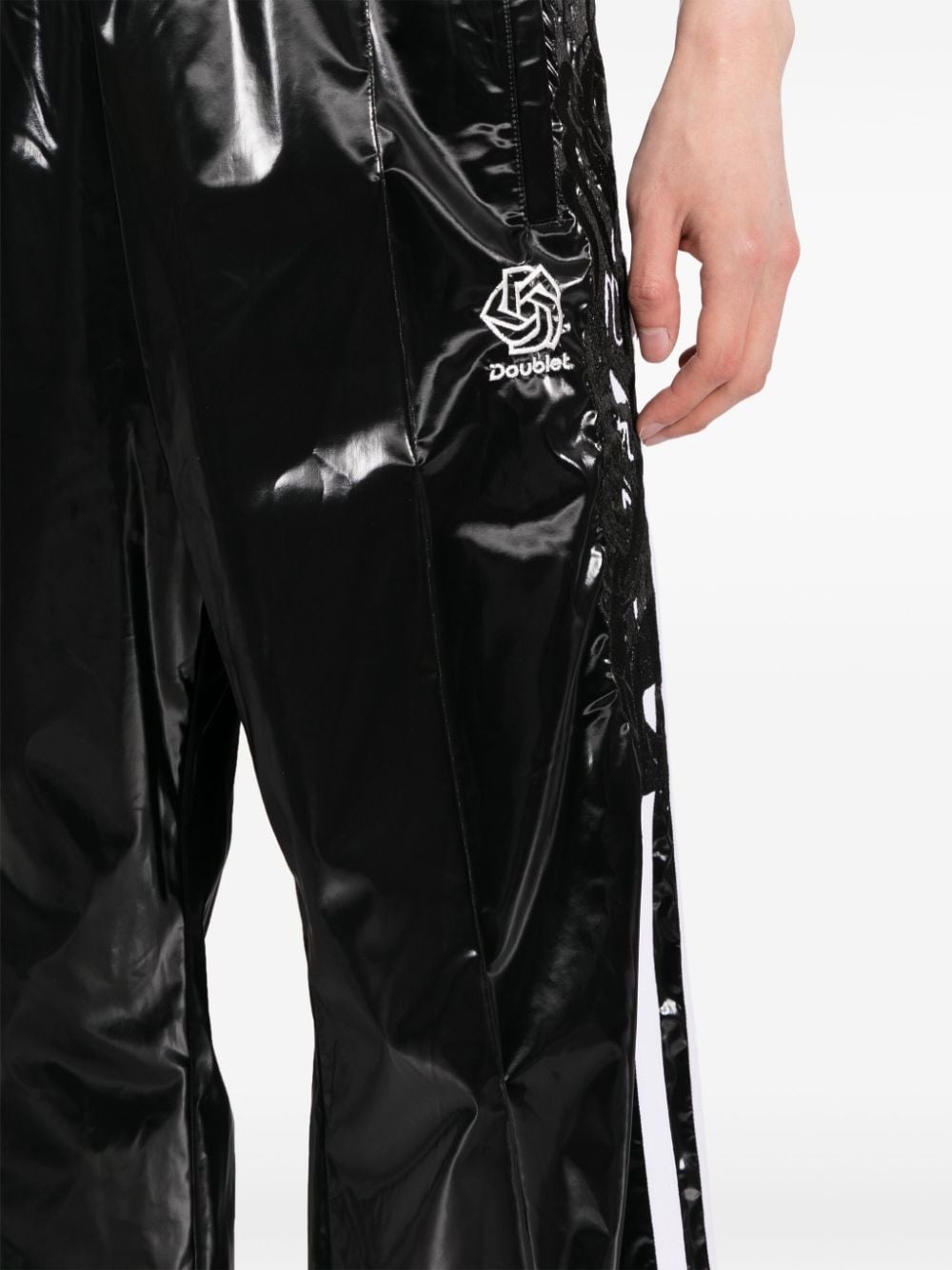 patent-finish trousers - 5