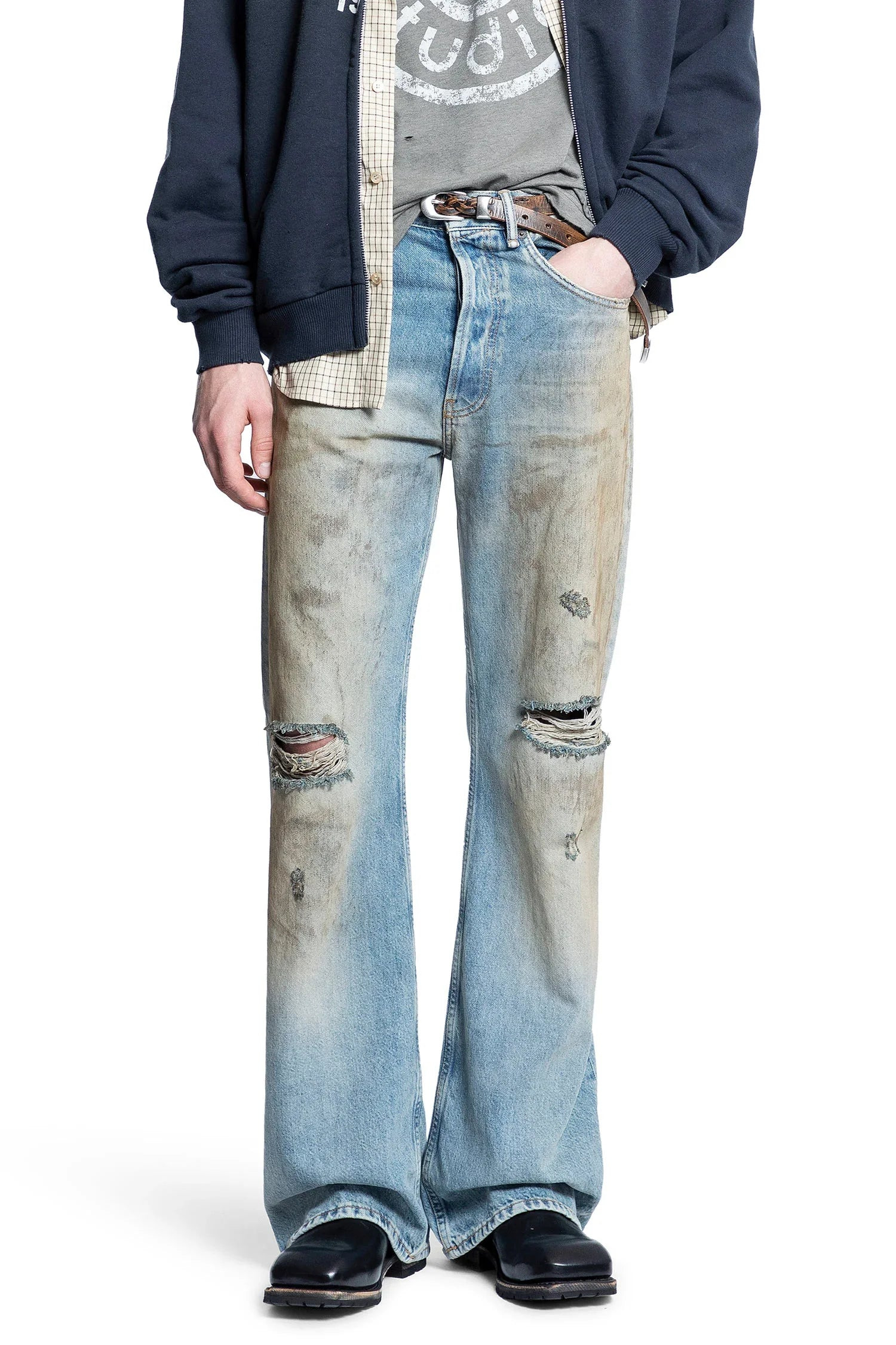 2012-Loose-Fit-Jeans - 5