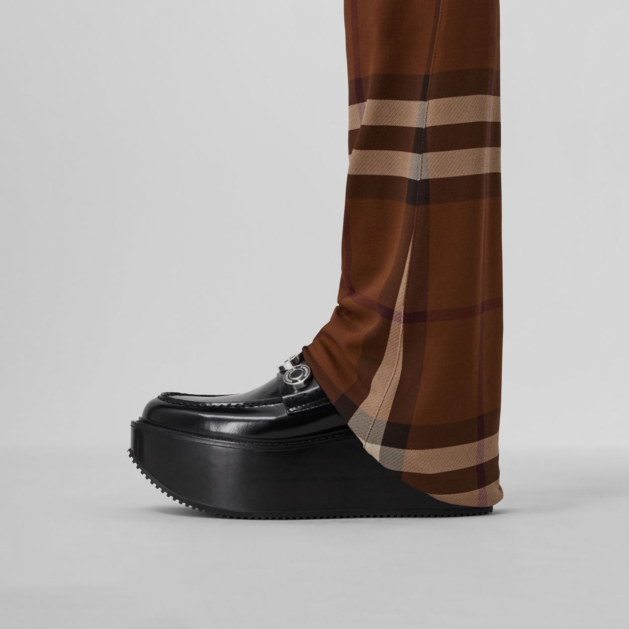 Logo Detail Leather Platform Loafers - 3