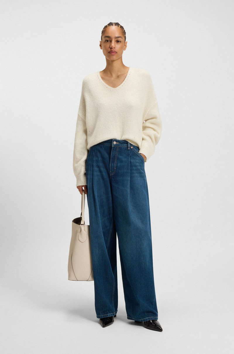 BOSS V-NECK SWEATER IN ITALIAN YARN outlook