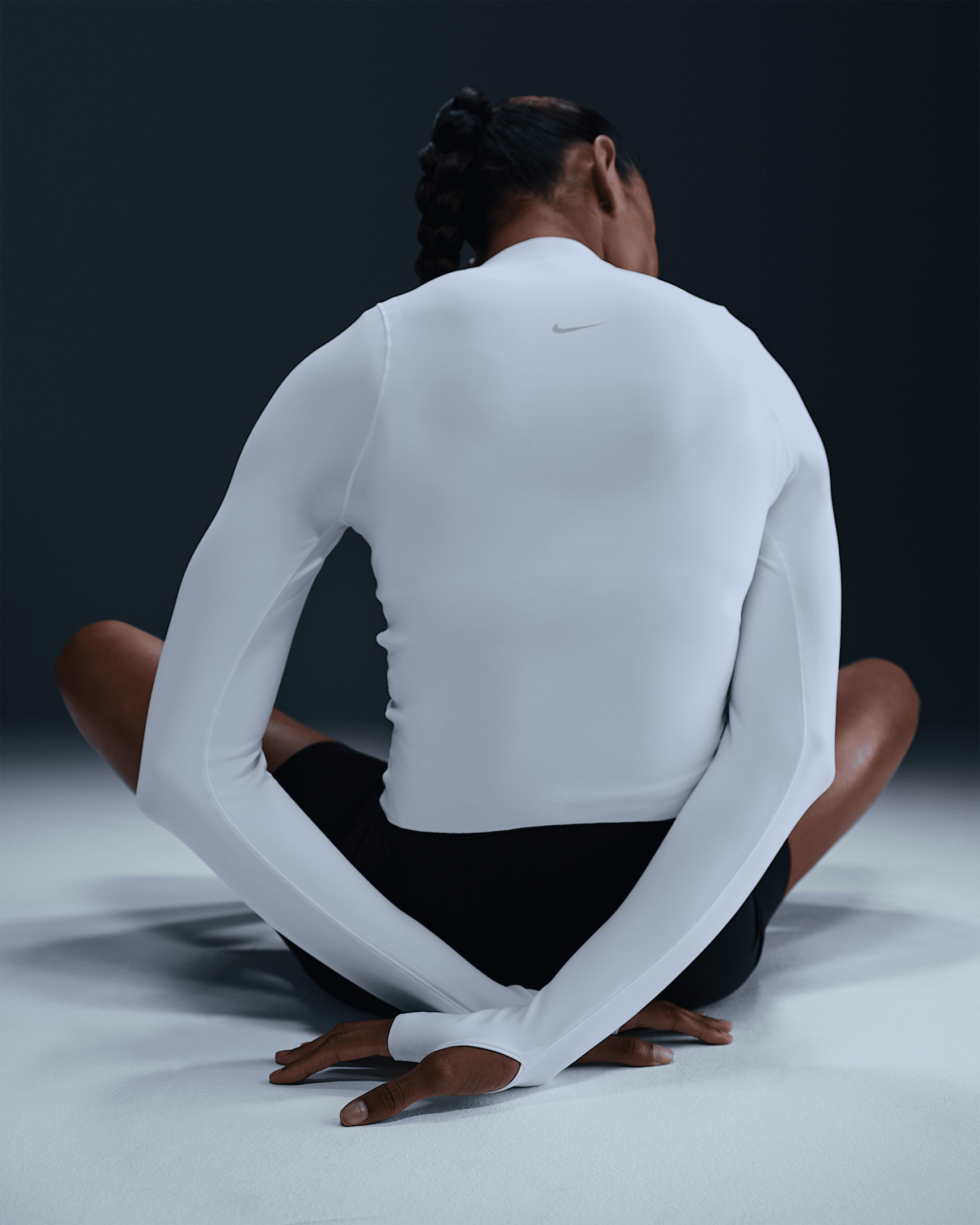 Nike Zenvy Women's Dri-FIT Long-Sleeve Top - 2