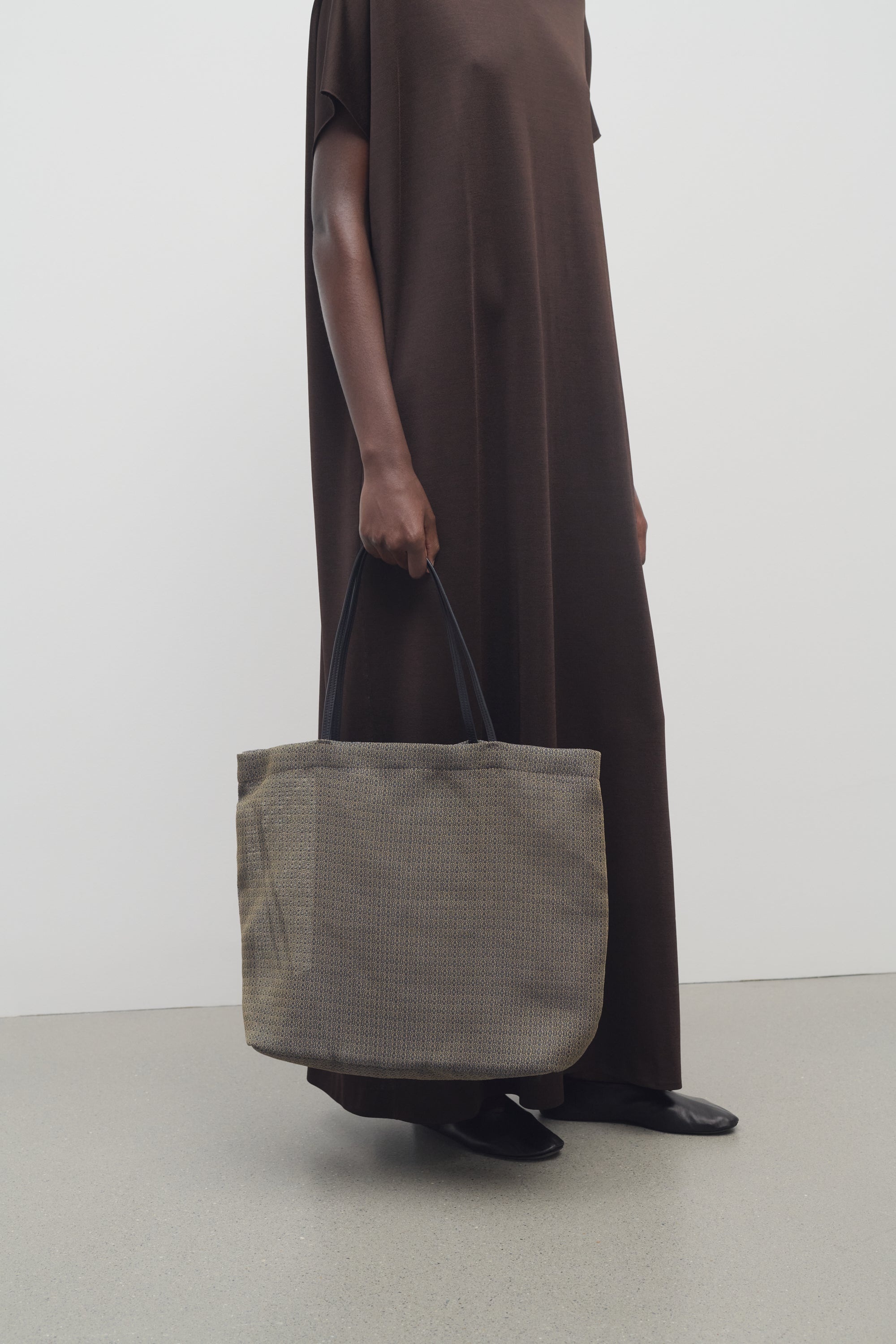Barn Tote Bag in Mesh - 4
