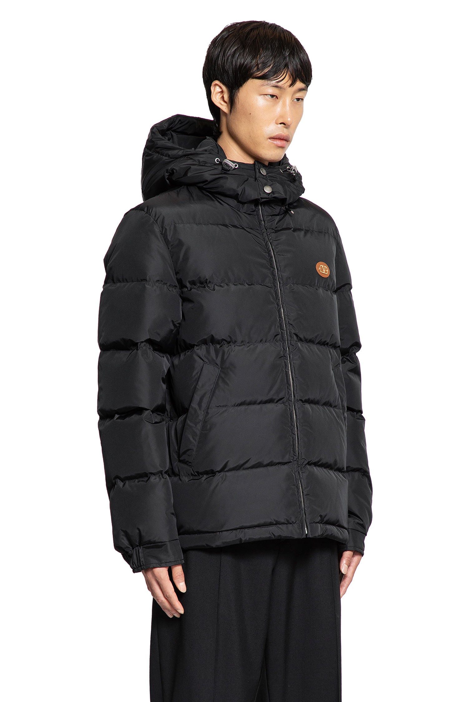 Vlogo-Nylon-Down-Jacket - 2