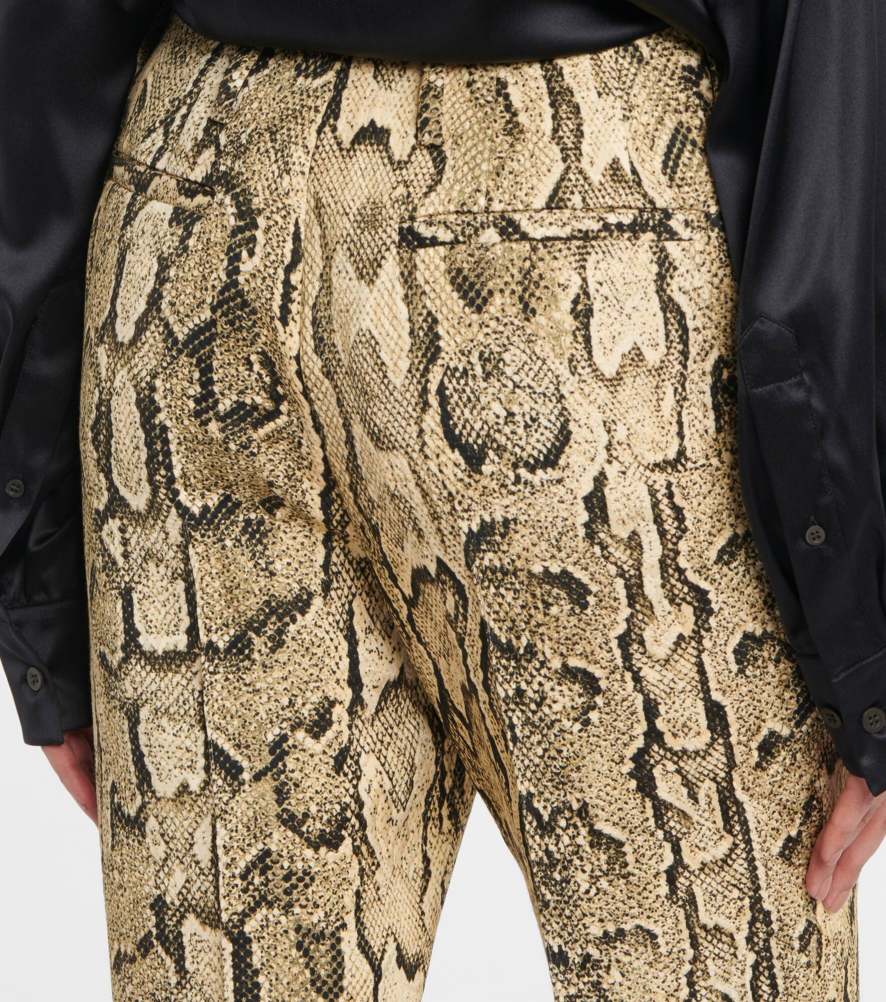 Snake-effect flared pants - 6