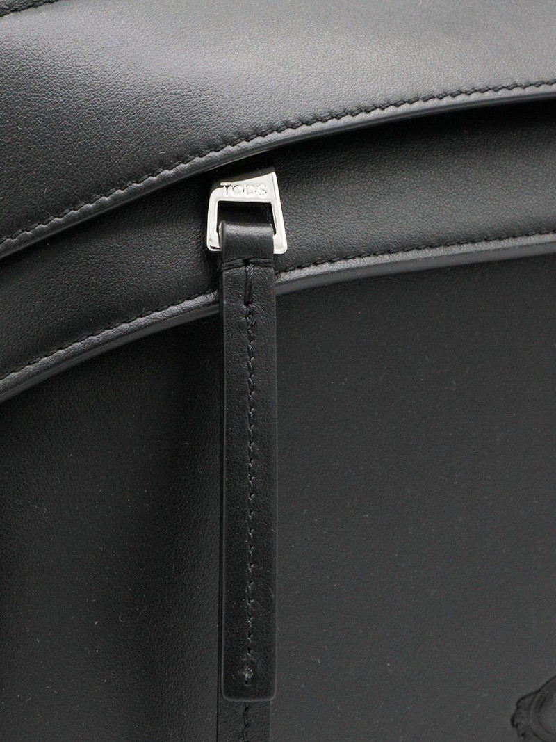 small Wave leather shoulder bag 4