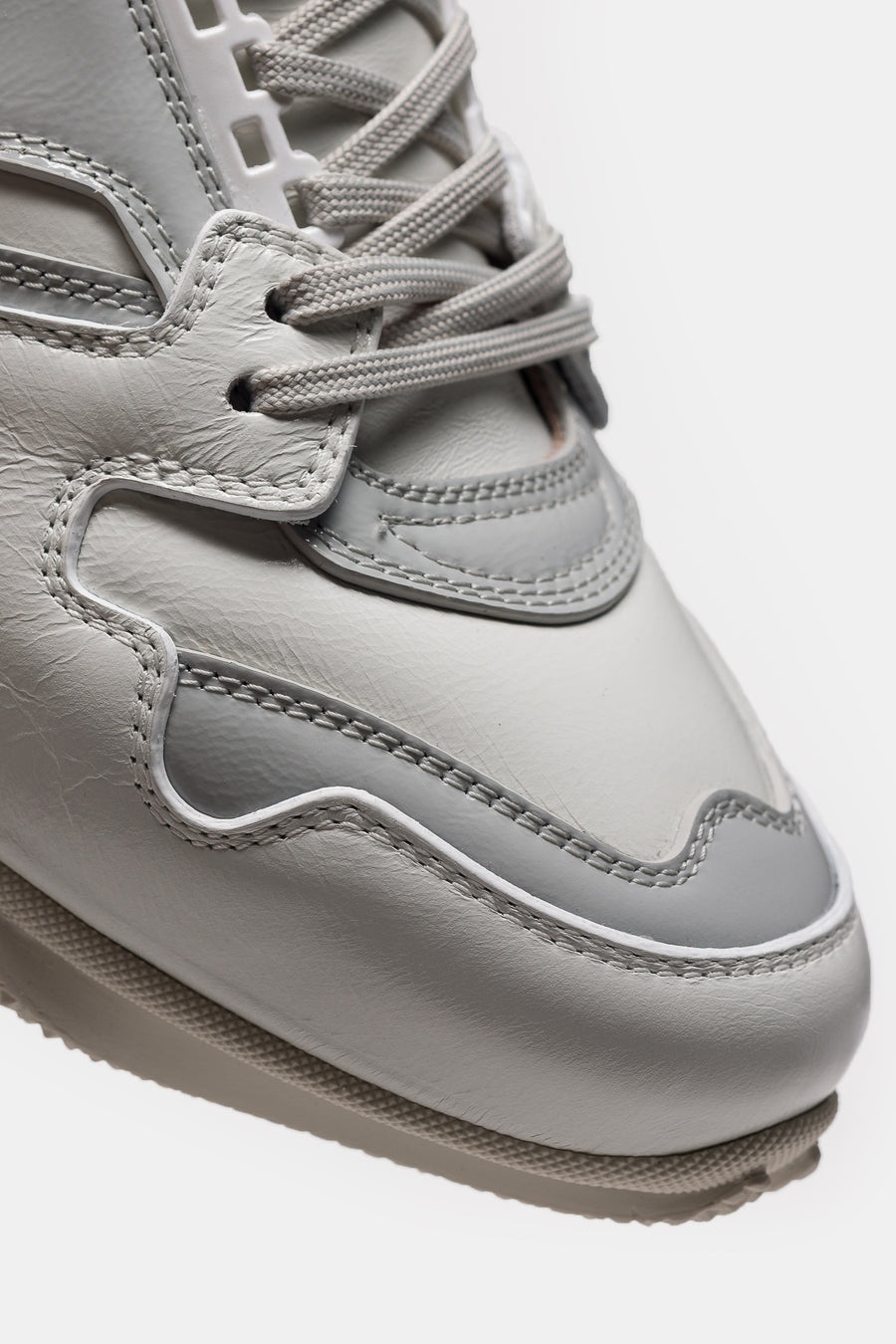 Ostro Shoe in White Brilliant - 7