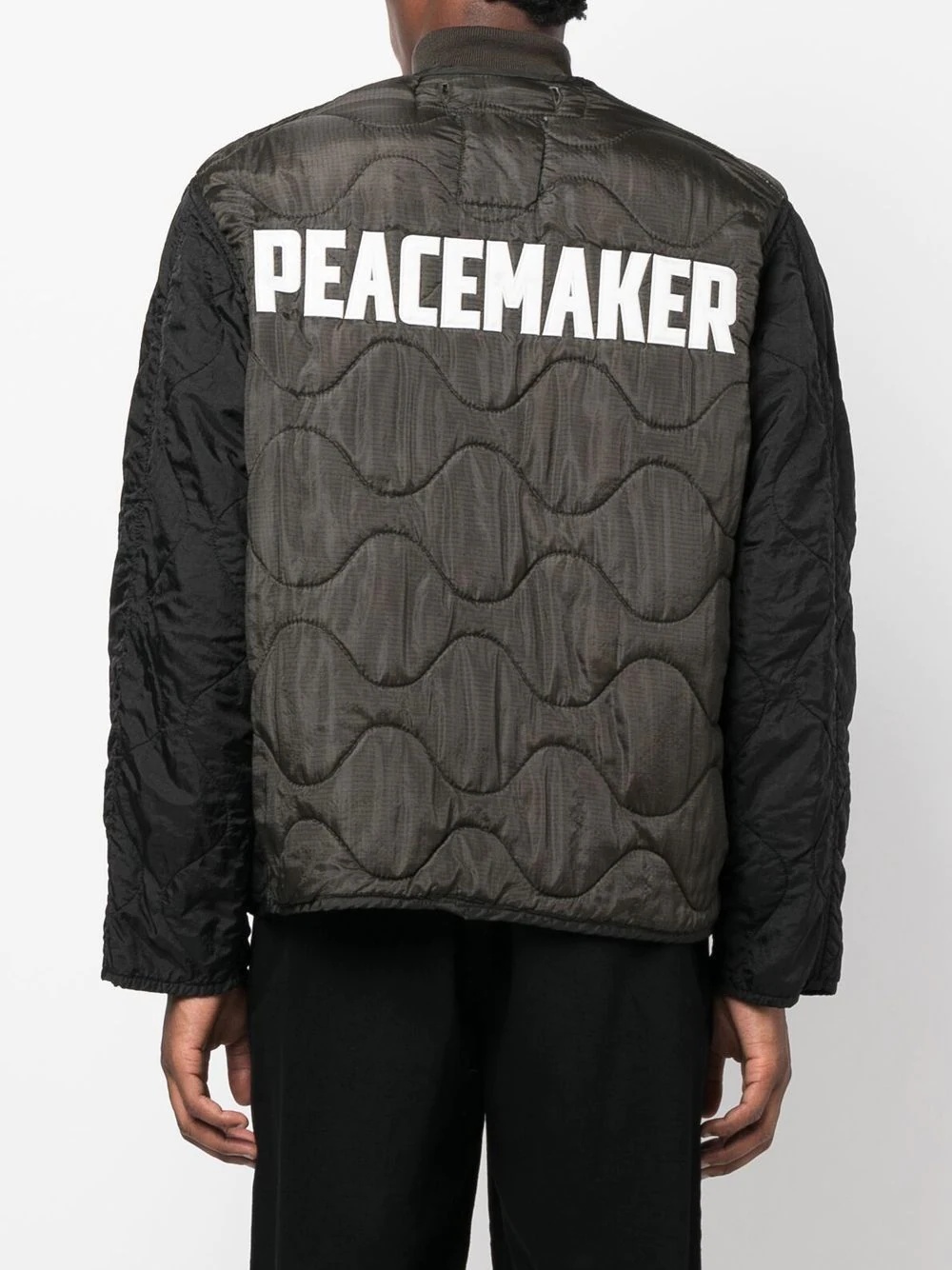 slogan-print quilted gilet - 4