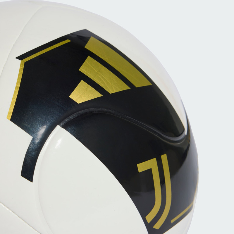 Juventus Home Club Ball 3