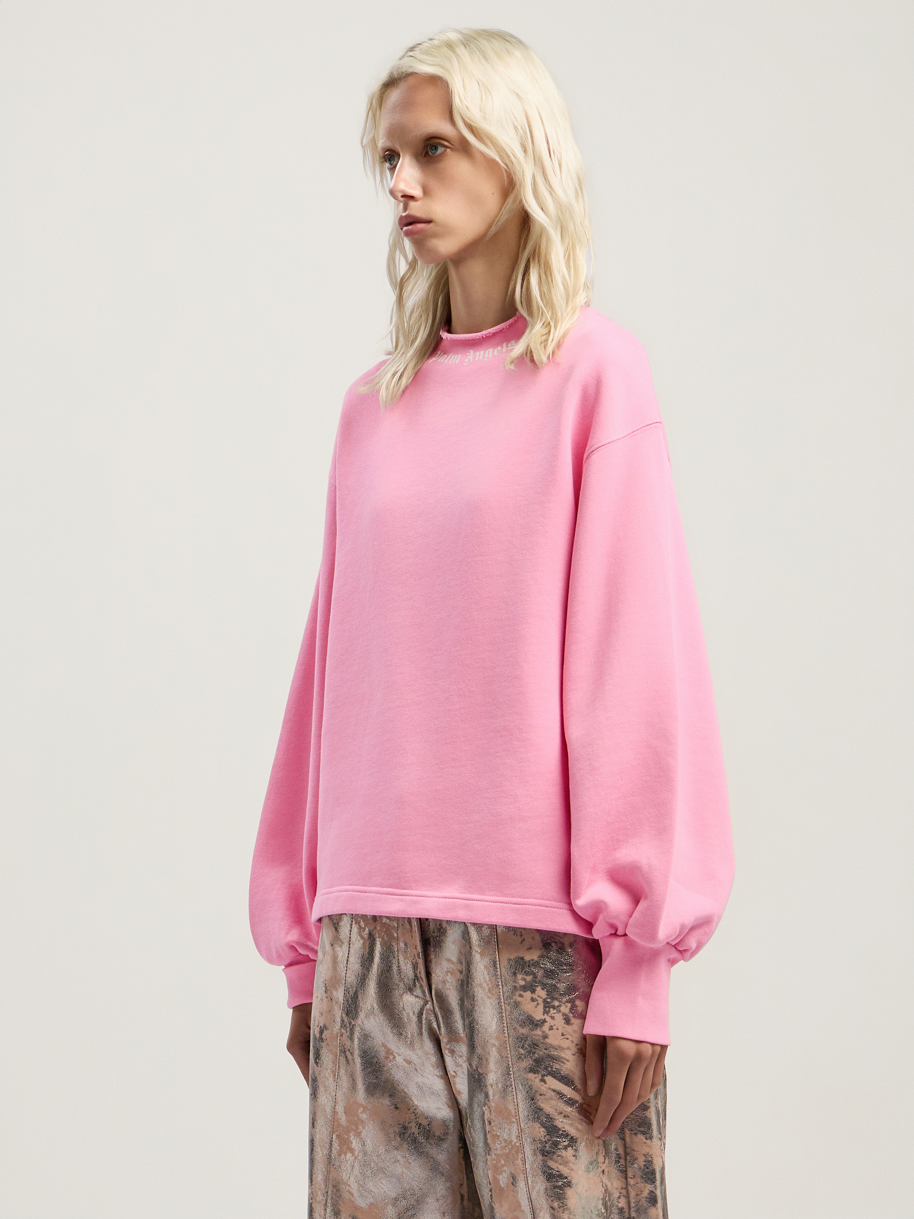 Curved Logo Collar Balloon Sweatshirt - 3