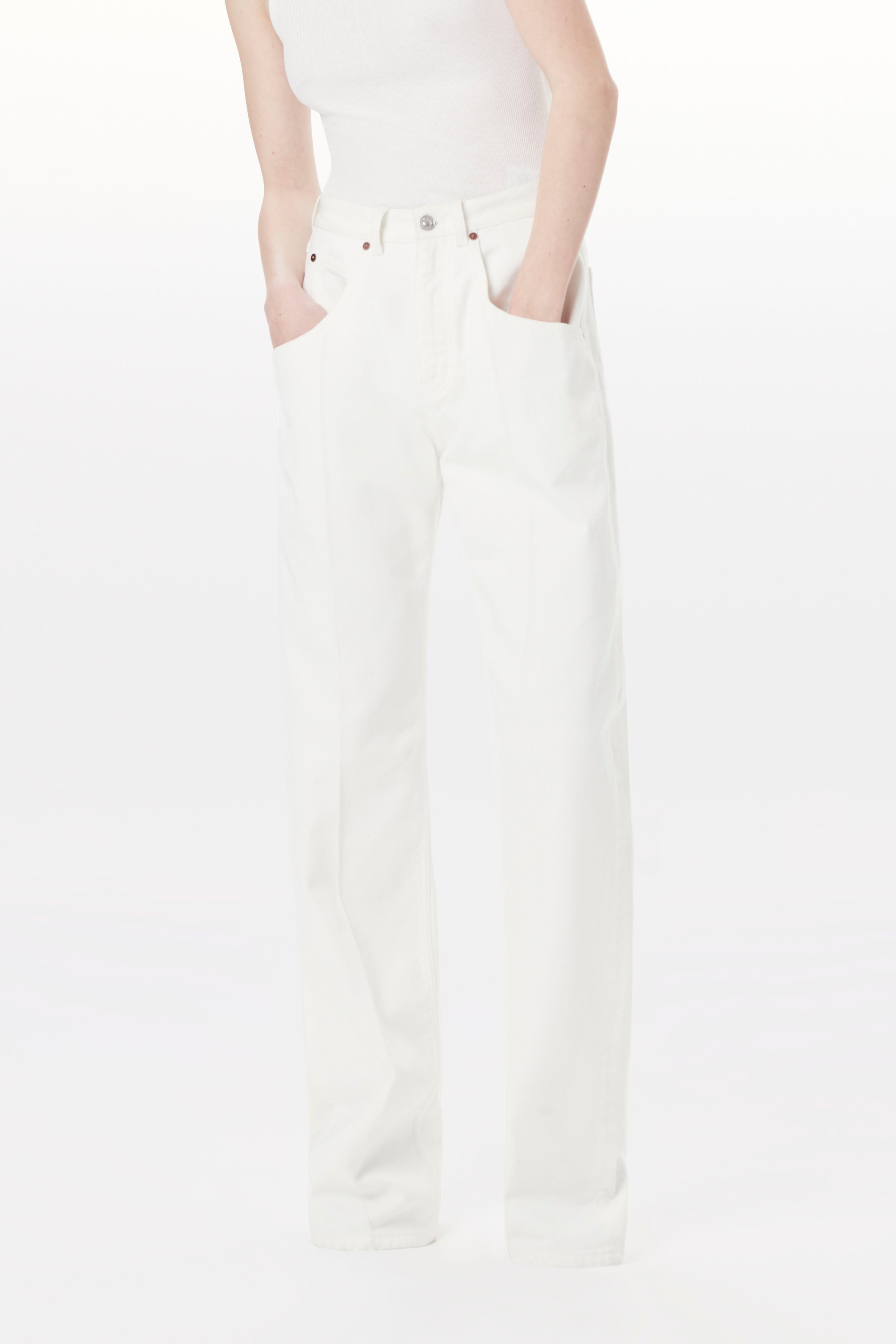 Mia Wide Leg Mid Rise Jean in Off White - 3