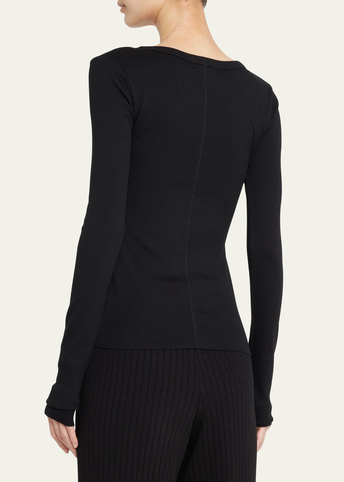 Long-Sleeve Fitted Crewneck Top - 3