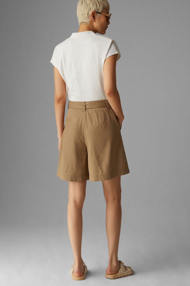 Rita Shorts in Camel 3