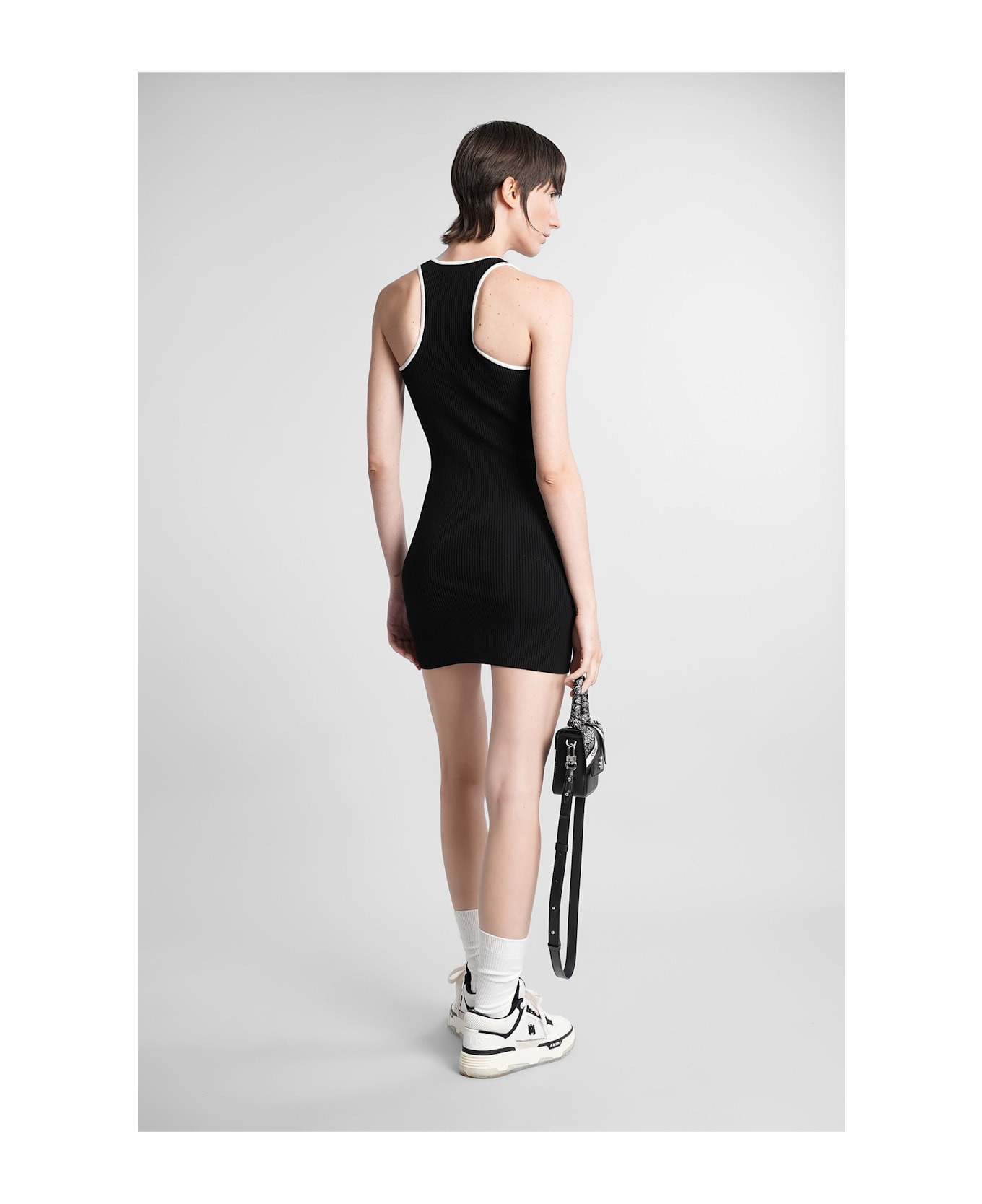 In Black Viscose - 3