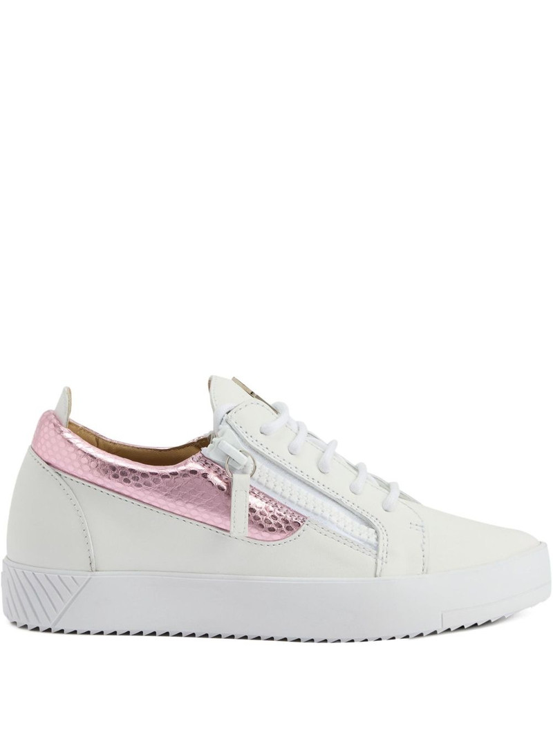 Gail sneakers 1