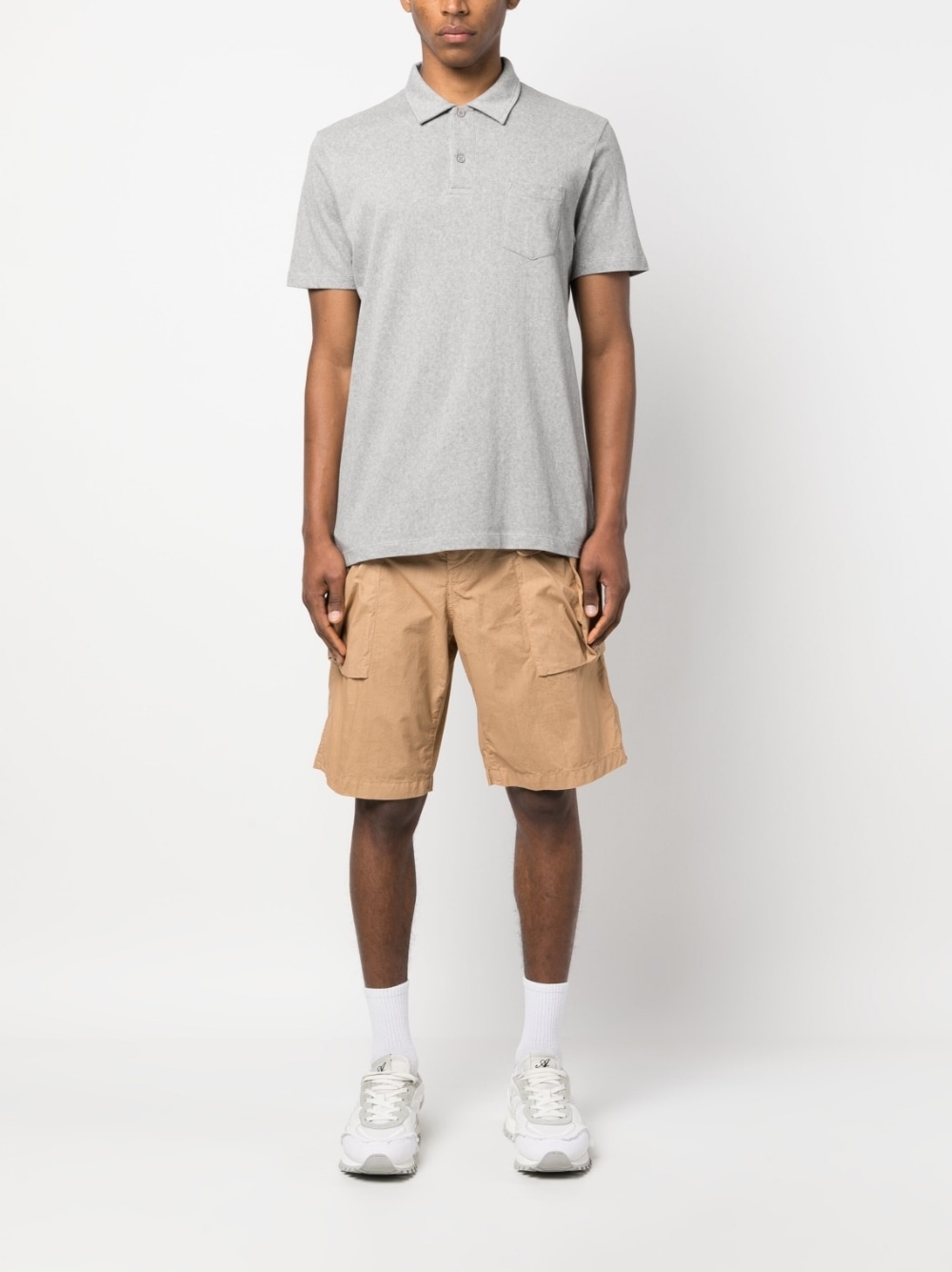 knee-length cargo shorts - 2