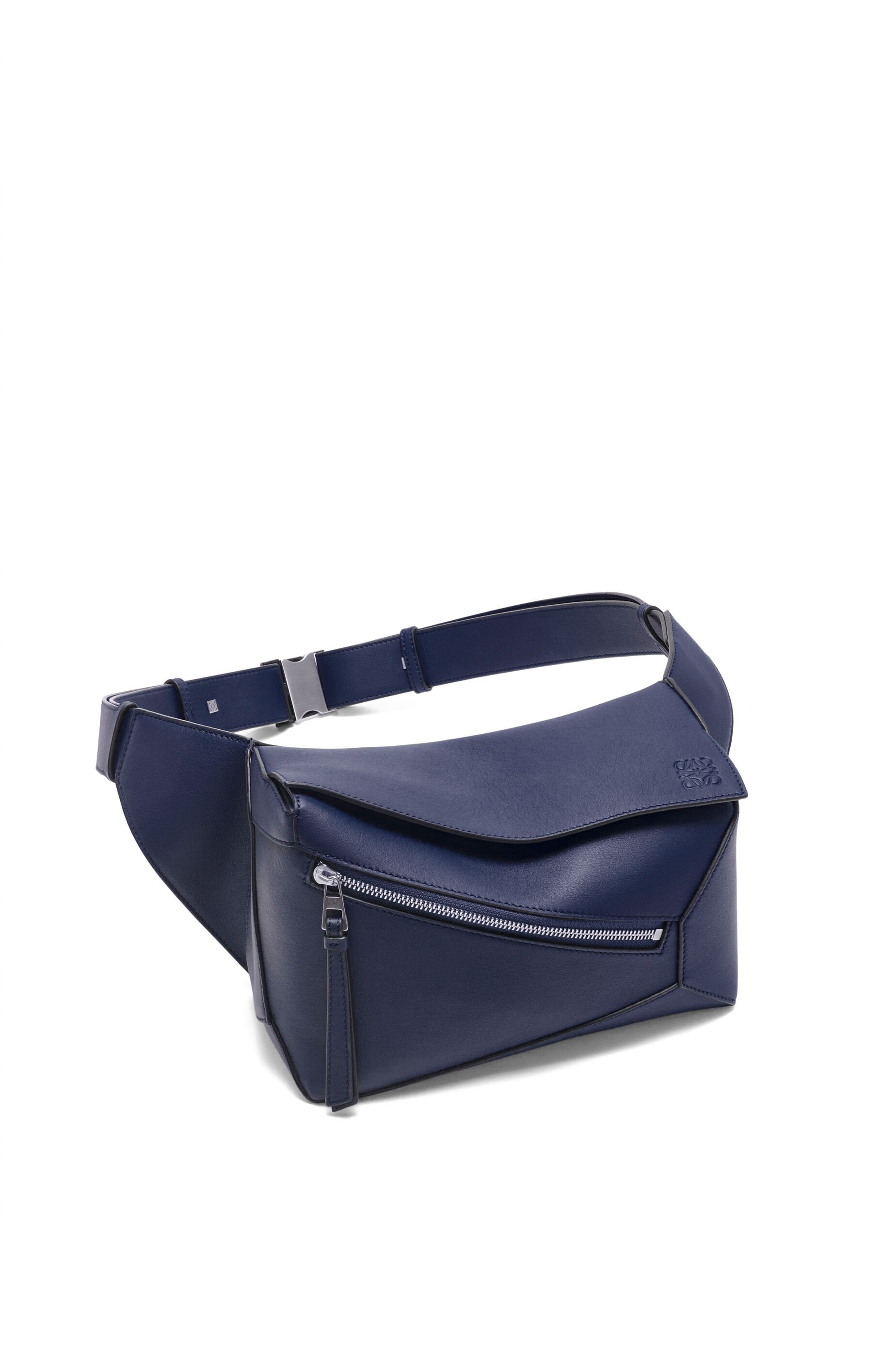 Small Puzzle bumbag in classic calfskin - 3