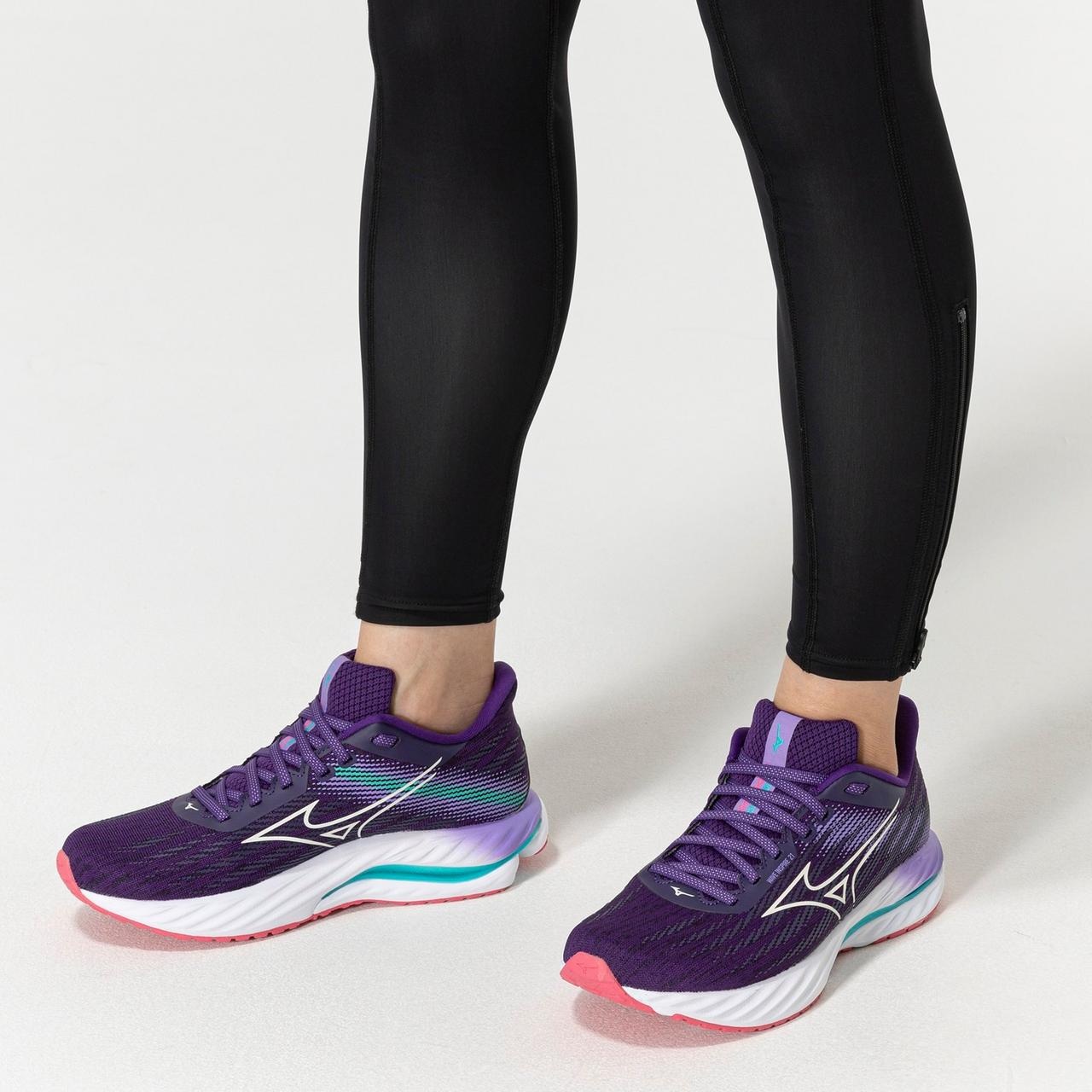 Women's Wave Inspire 21 Running Shoe - 9