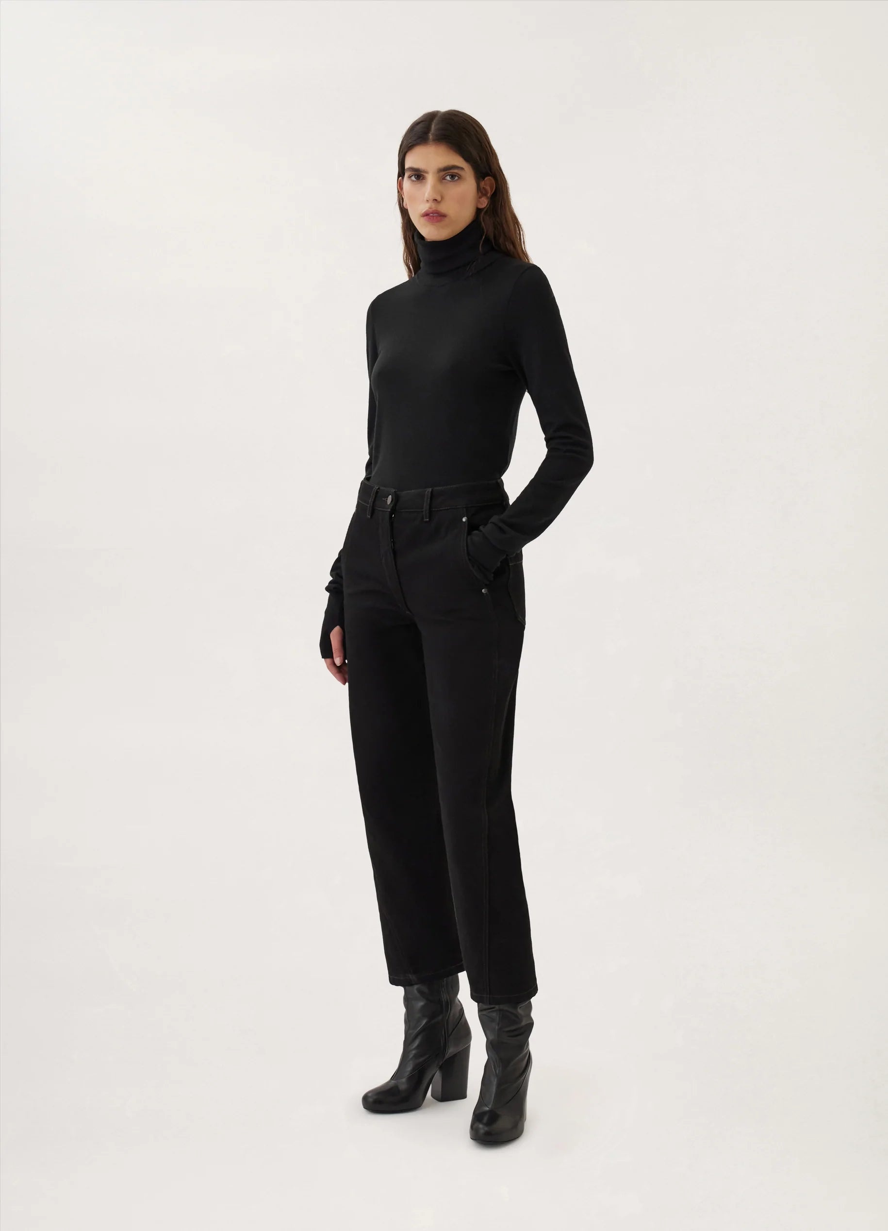 DENIM TWISTED PANTS
BLACK DENIM - 4