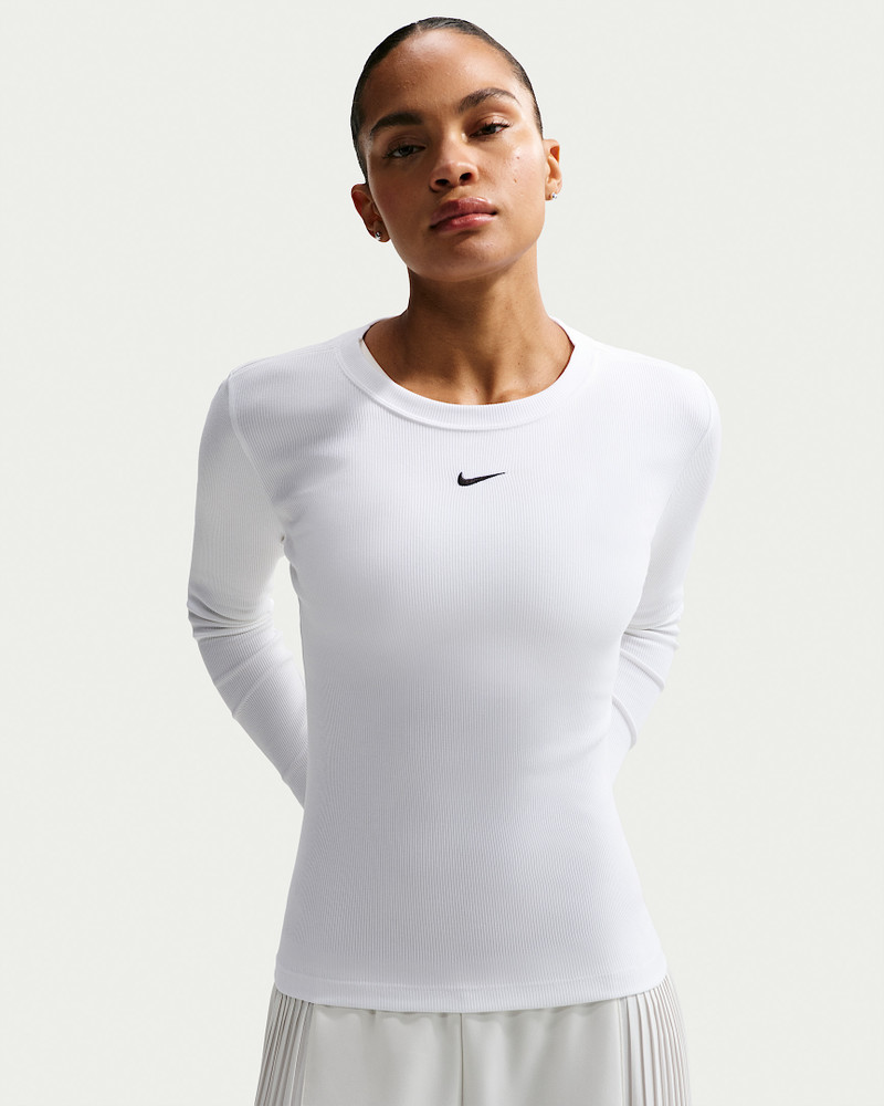 Nike Sportswear Women's Tight Long-Sleeve Ribbed T-Shirt 1