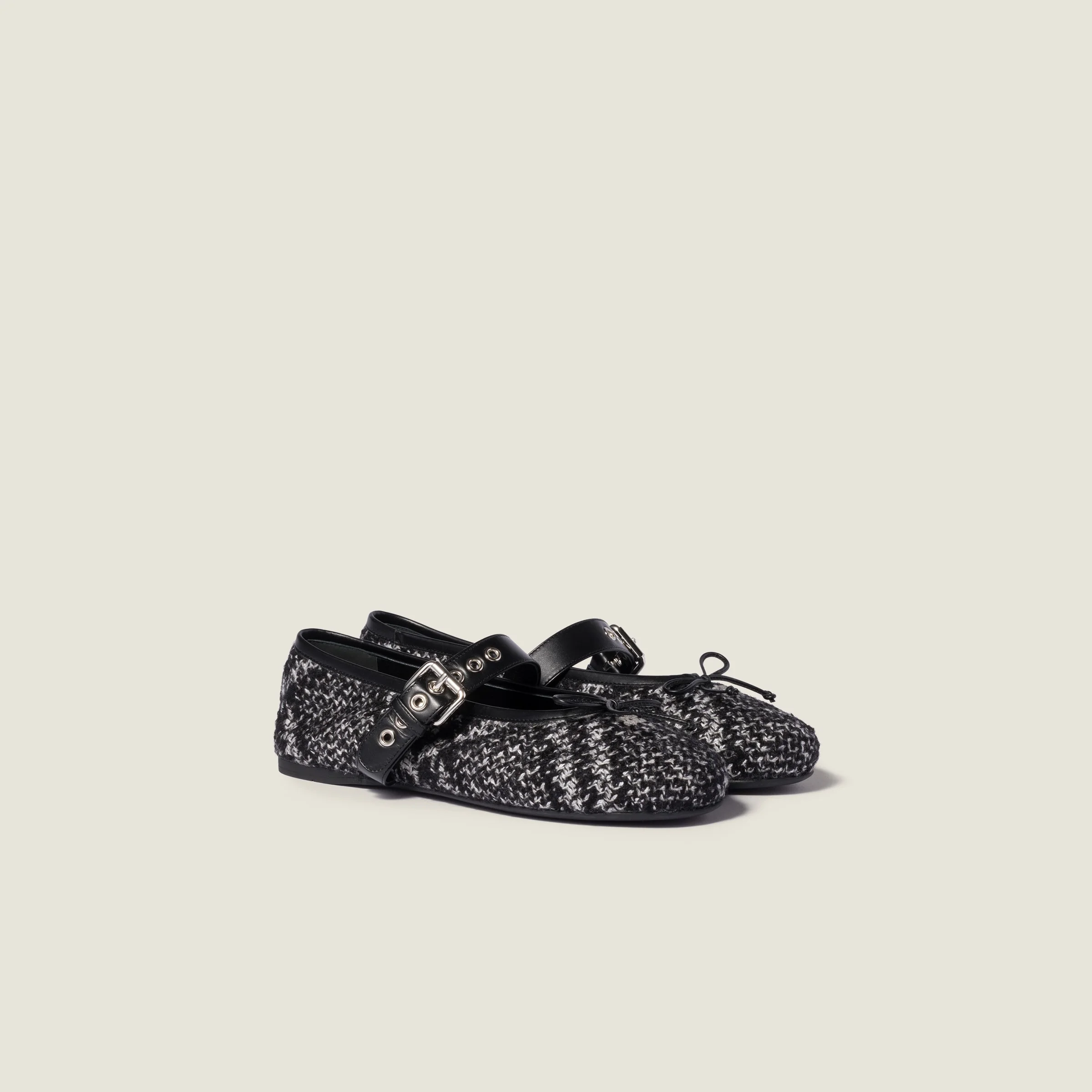 Wool and silk ballerinas - 1