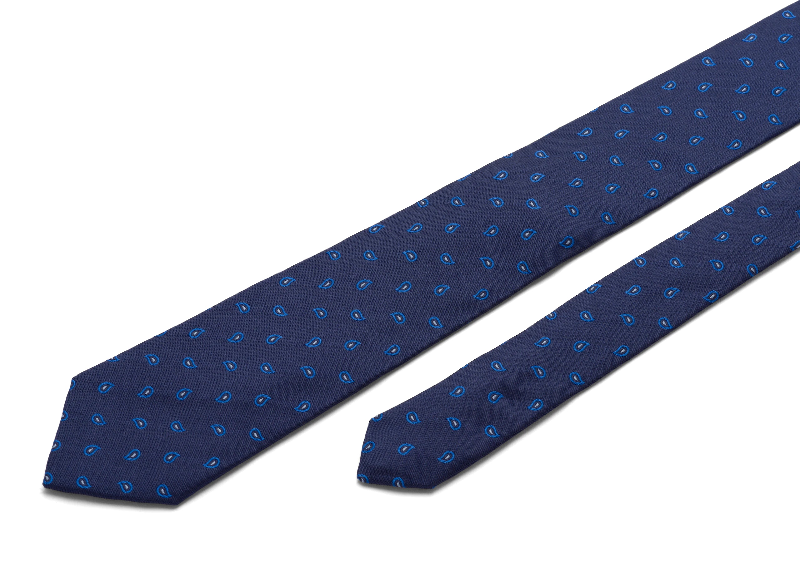 Paisley
Paisley Tie Navy - 2