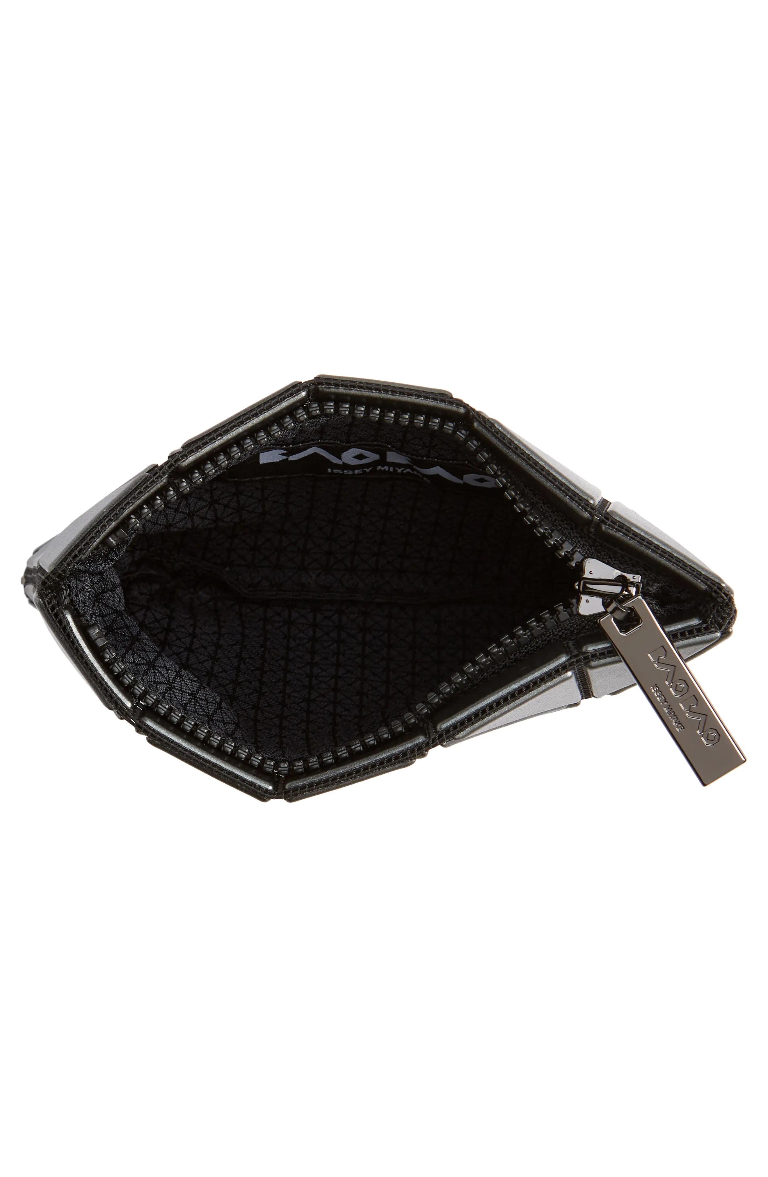【大人気良品】 BAO BAO ISSEY MIYAKE FLIPPER ケース BAO BAO ISSEY MIYAKEの新作で、秋のおでかけをフレッシュに謳歌