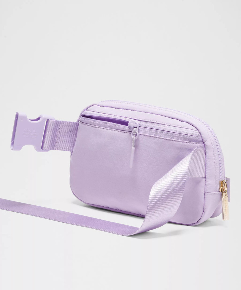 Everywhere Belt Bag with Long Strap 1L 4