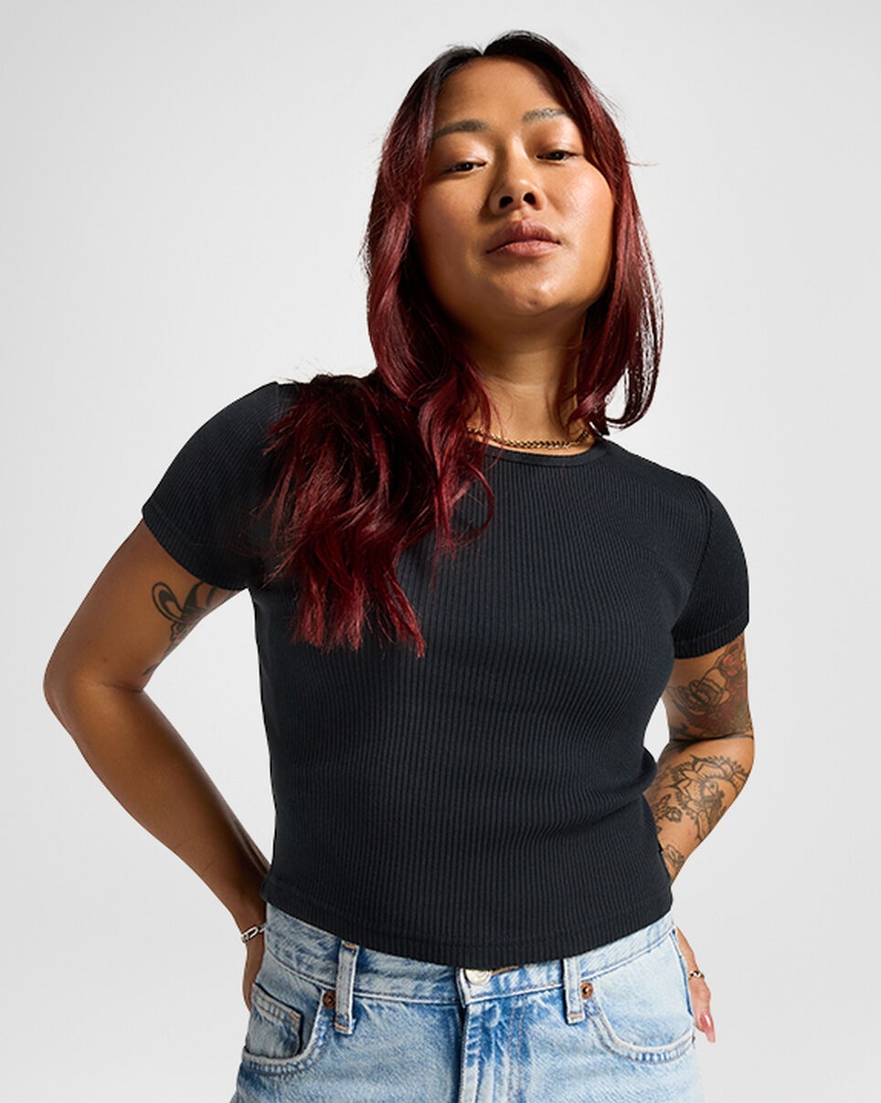 Ribbed Slim T-Shirt - 1