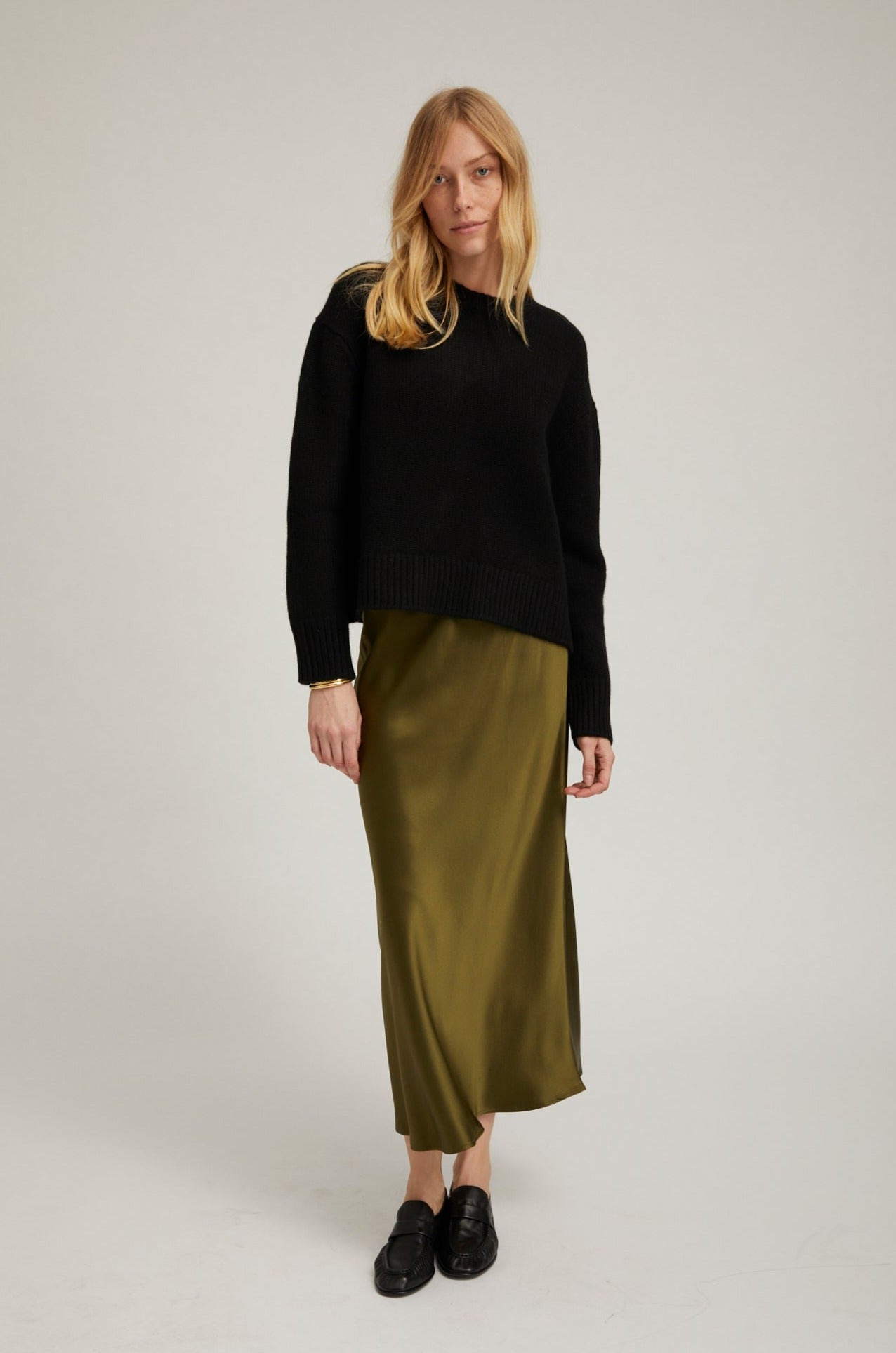 BLACK HEAVY CASHMERE SWEATER - 2