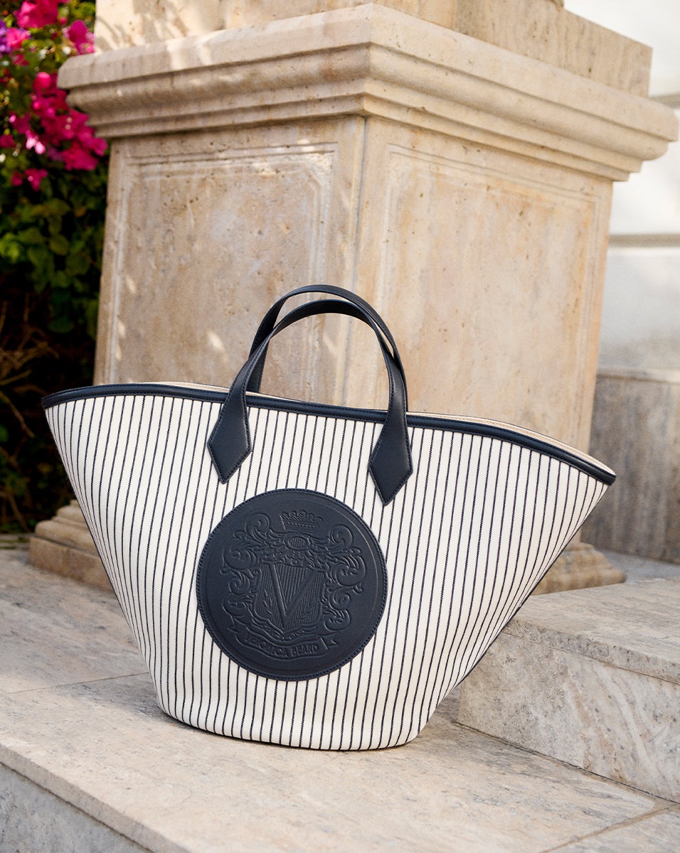 LARGE CREST TOTE - 6