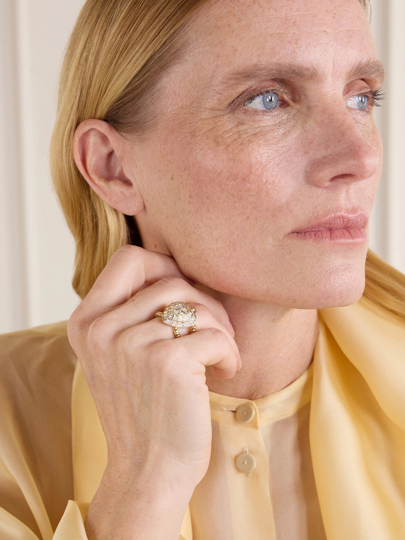 Yvonne Léon Bague Tortue Coeur 9-karat Gold Diamond Ring outlook