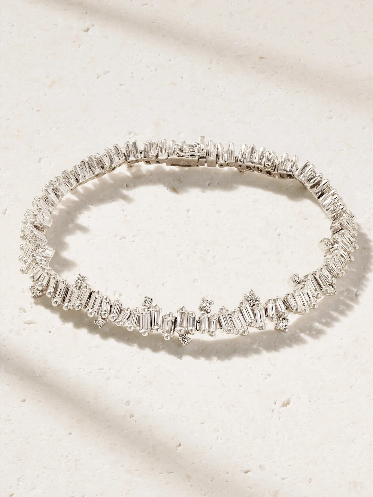 18-karat White Gold Diamond Bracelet - 1