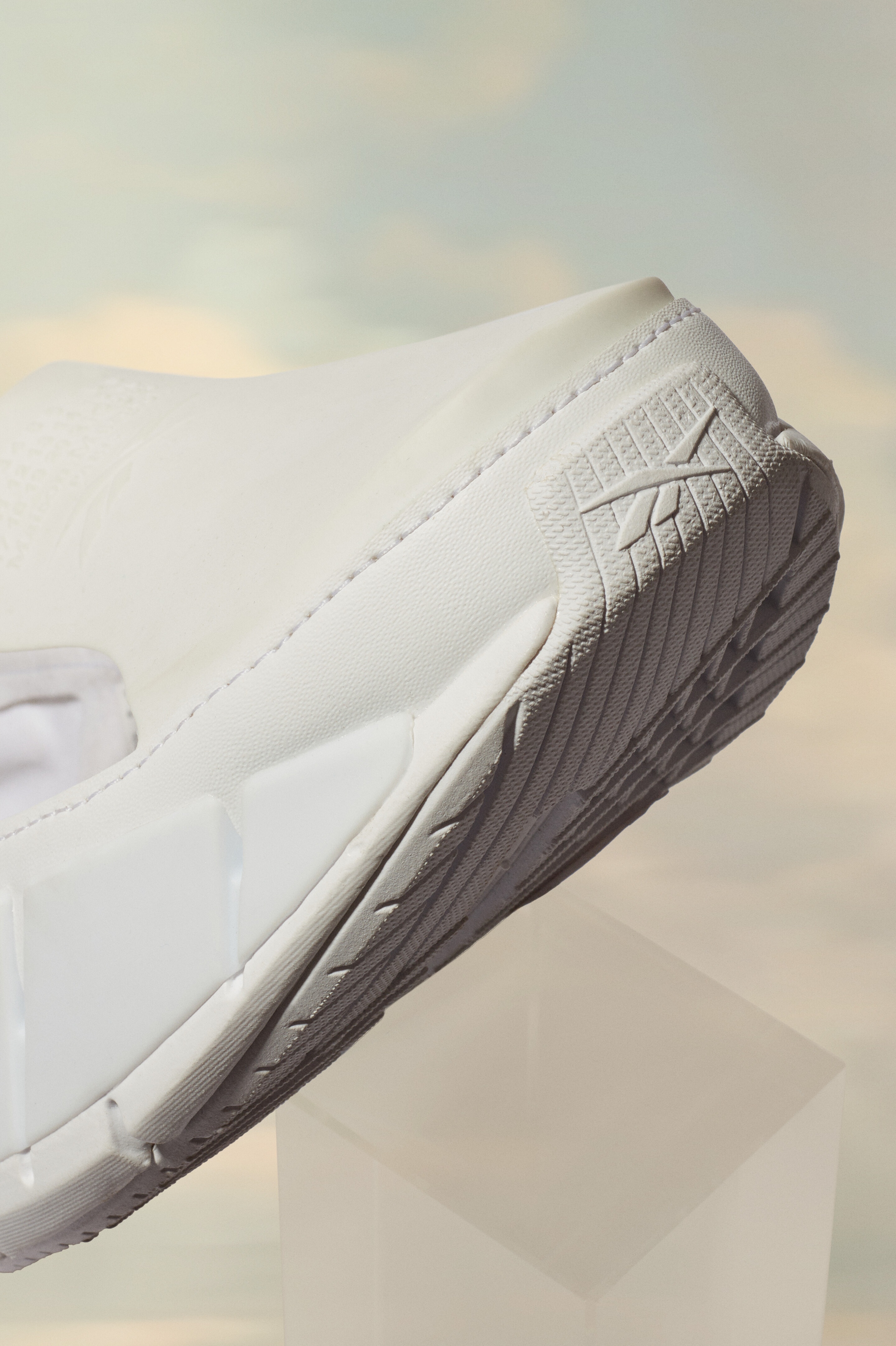 MM x Reebok CR Zig - 5