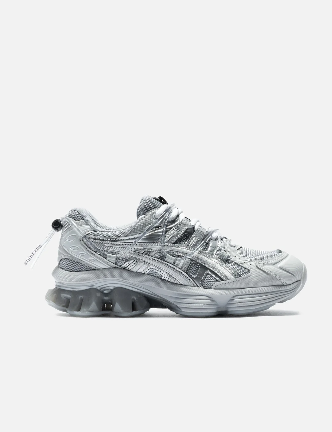 YOASOBI X ASICS GEL-FINETIC FLUENT Y - 1