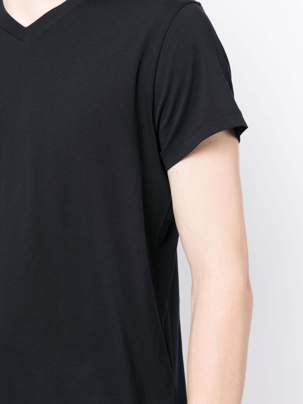 V-neck short-sleeved T-shirt - 5