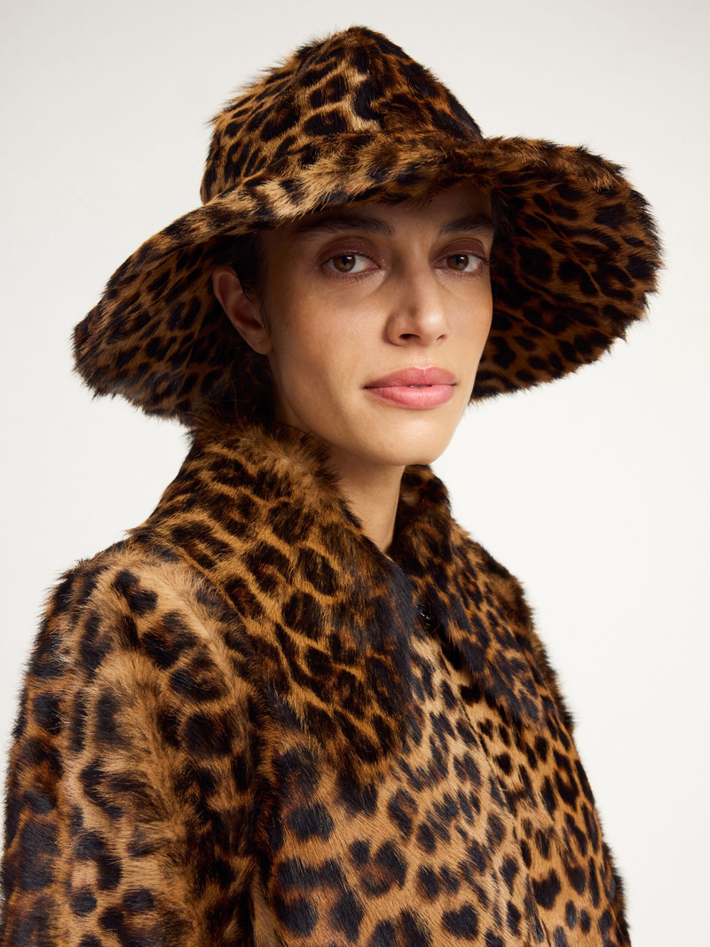 BY MALENE BIRGER Lailo lambskin hat outlook