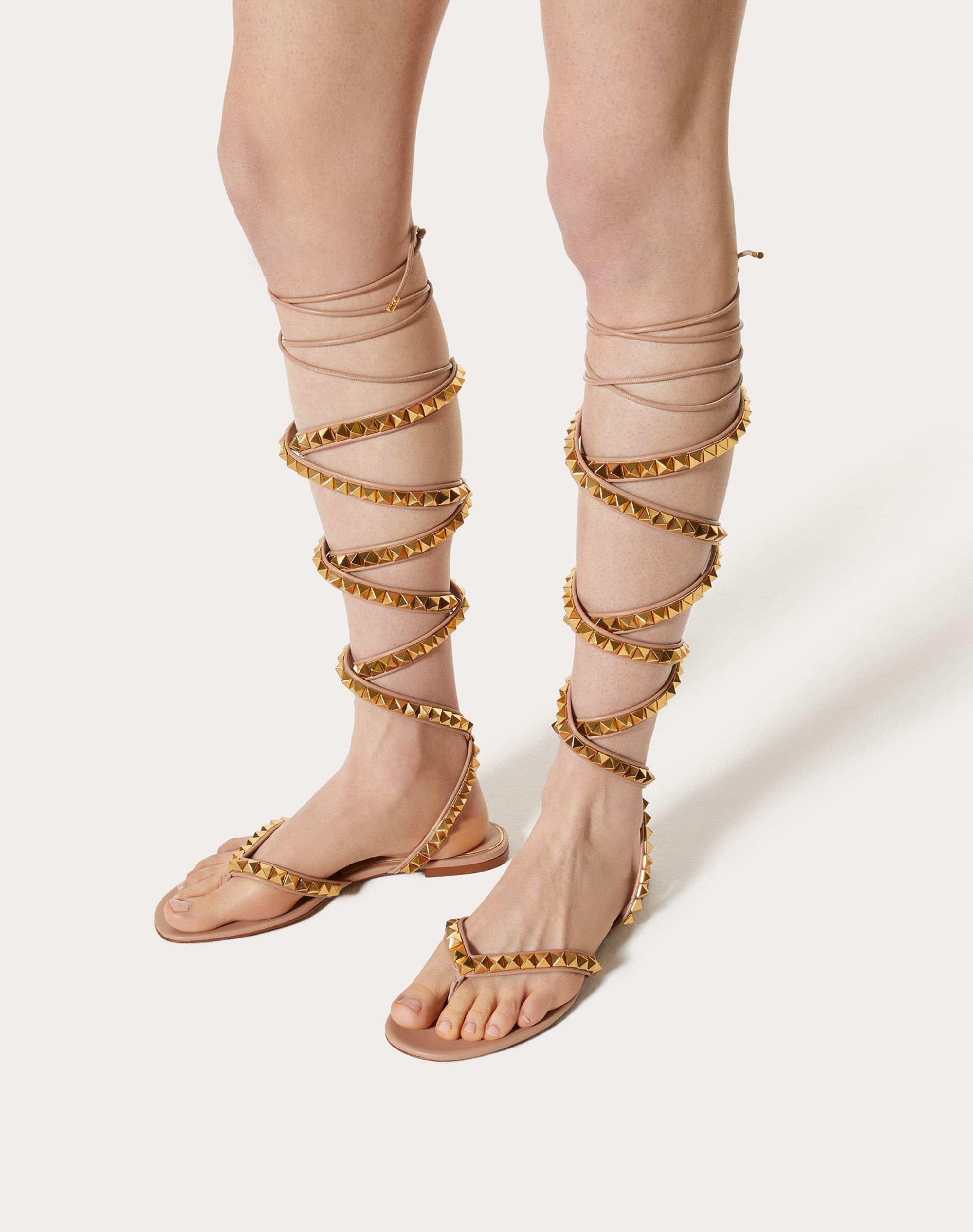 ROCKSTUD NO LIMIT NAPPA FLAT THONG SANDAL - 6