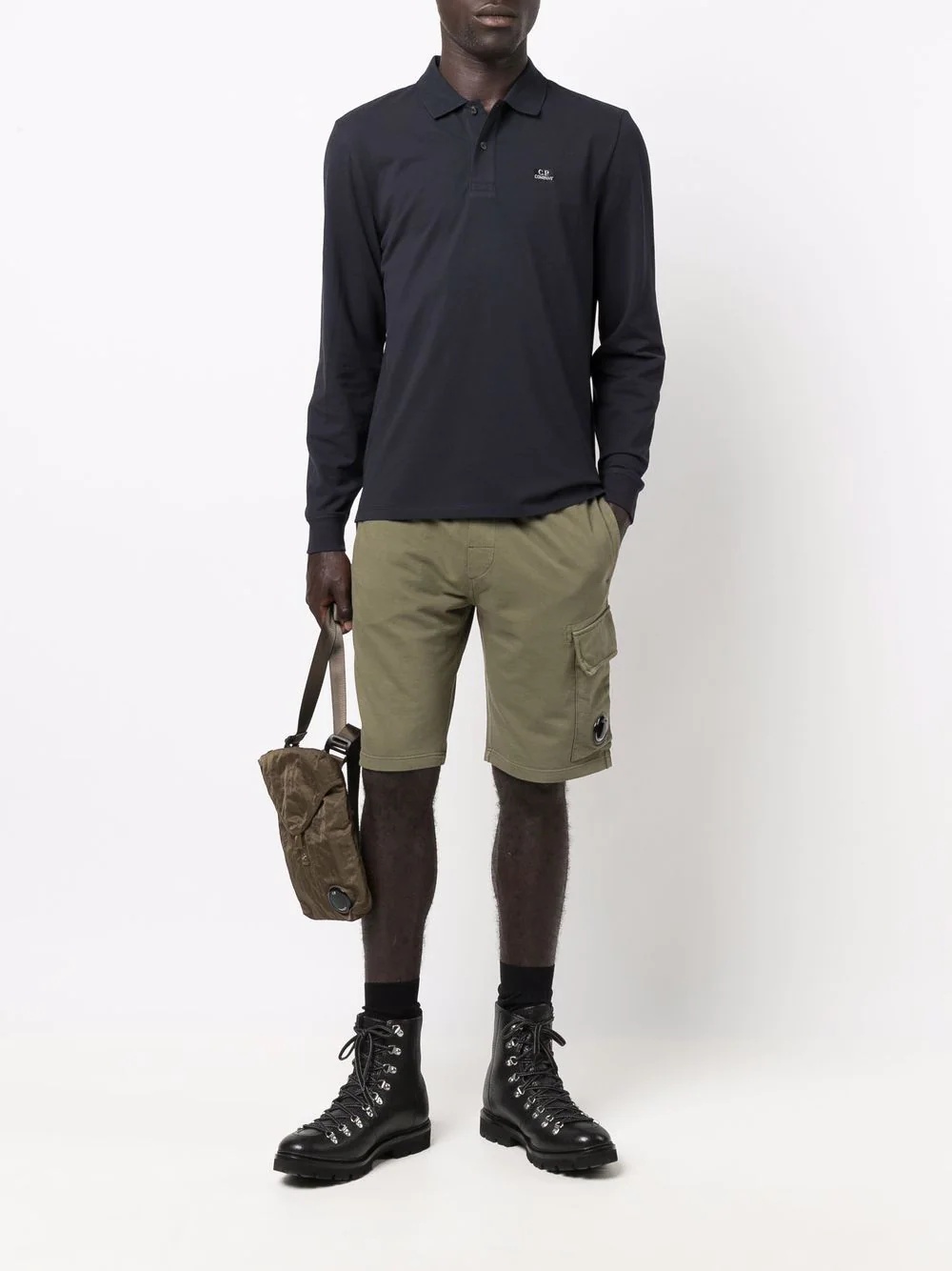 lens-detail cargo shorts - 2