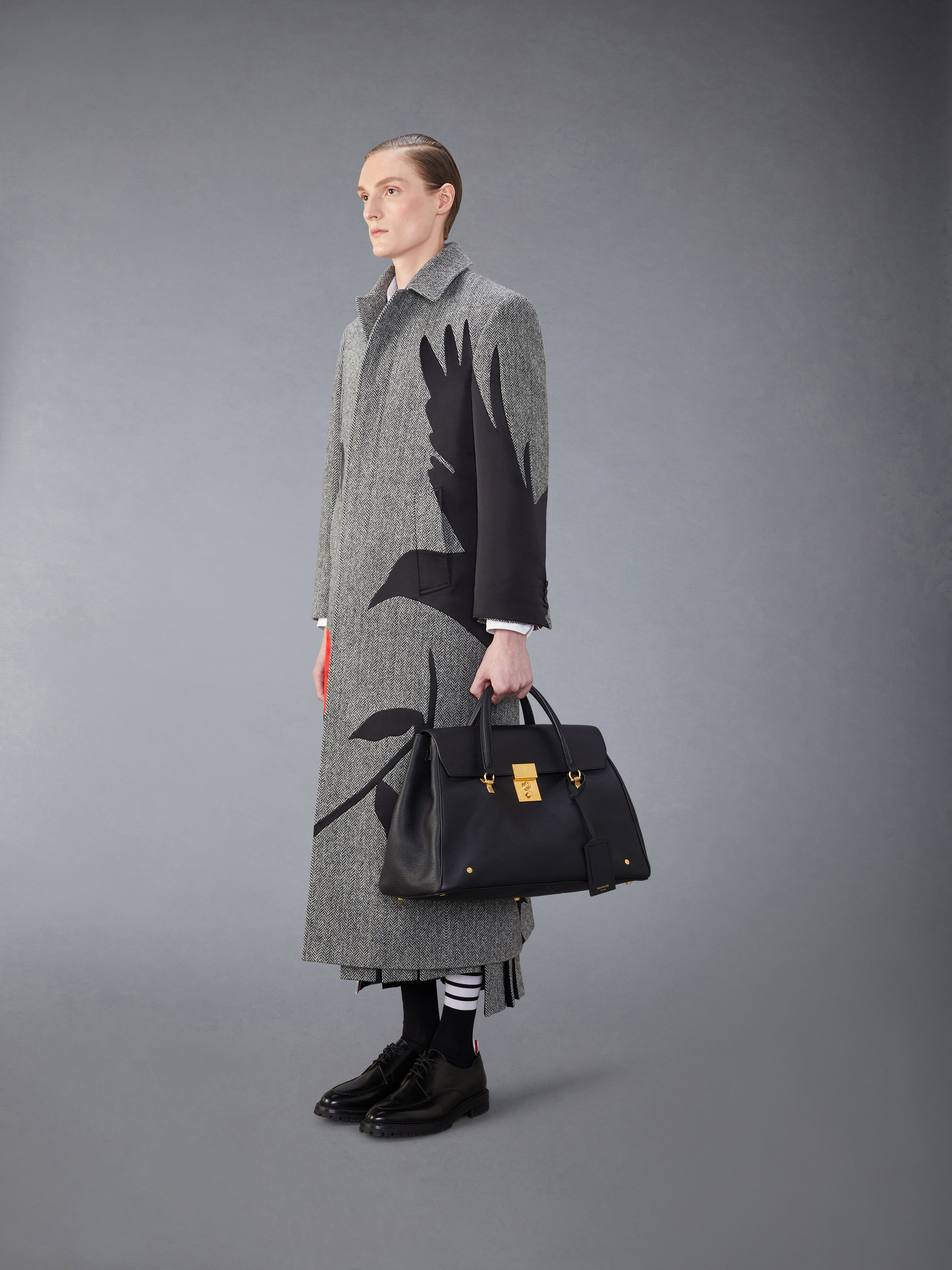 Pebble Grain Soft Mr. Thom Luggage Bag - 4